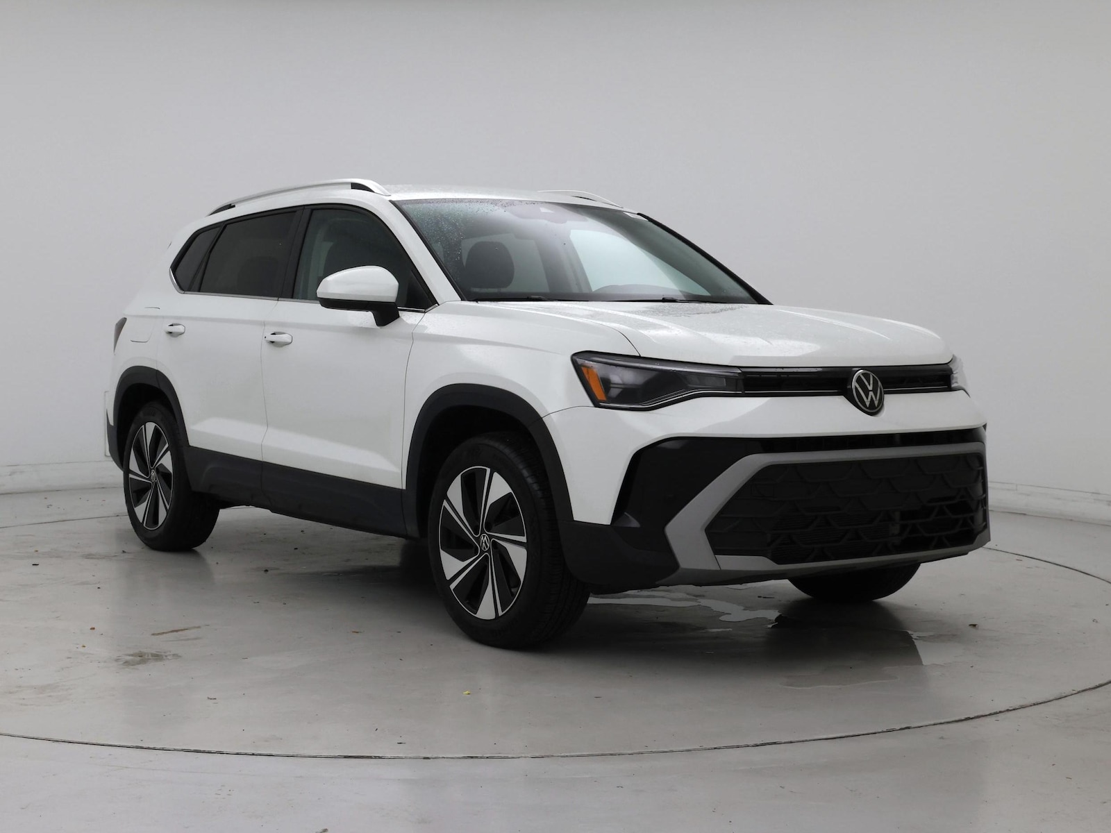 2025 Volkswagen Taos SE - Photo 2