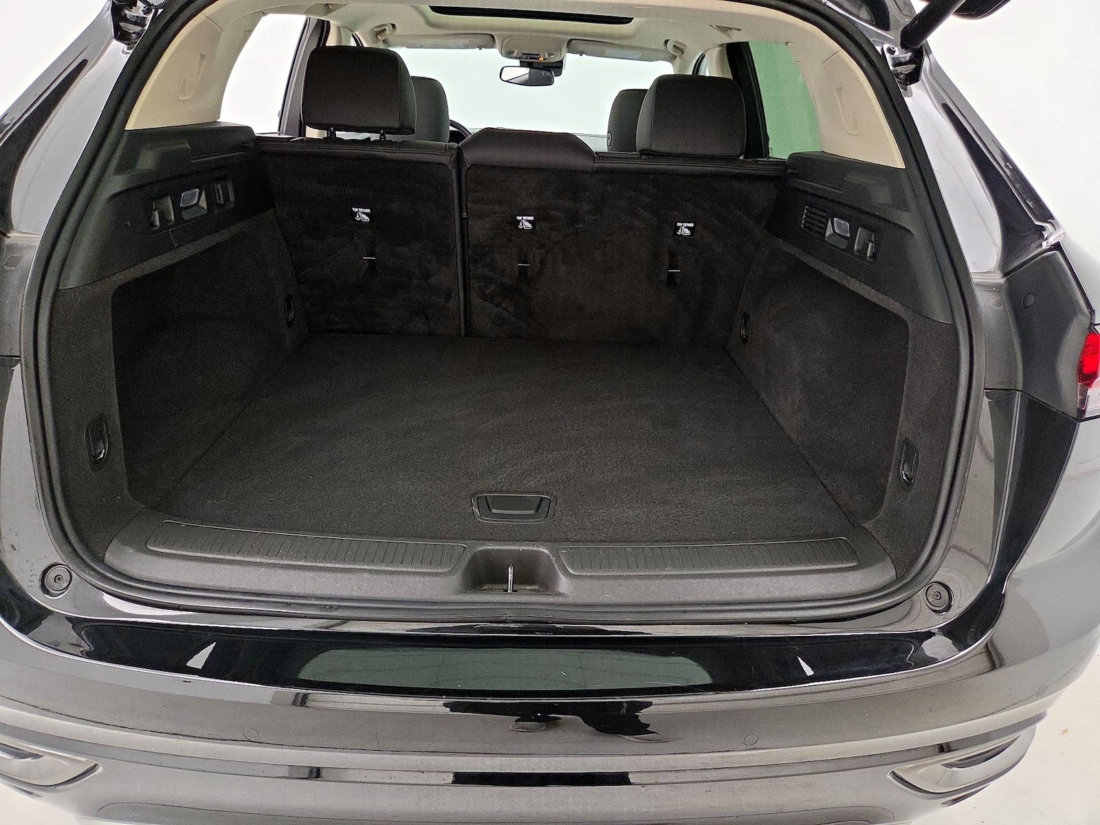 2023 Buick Envision Essence - Photo 22