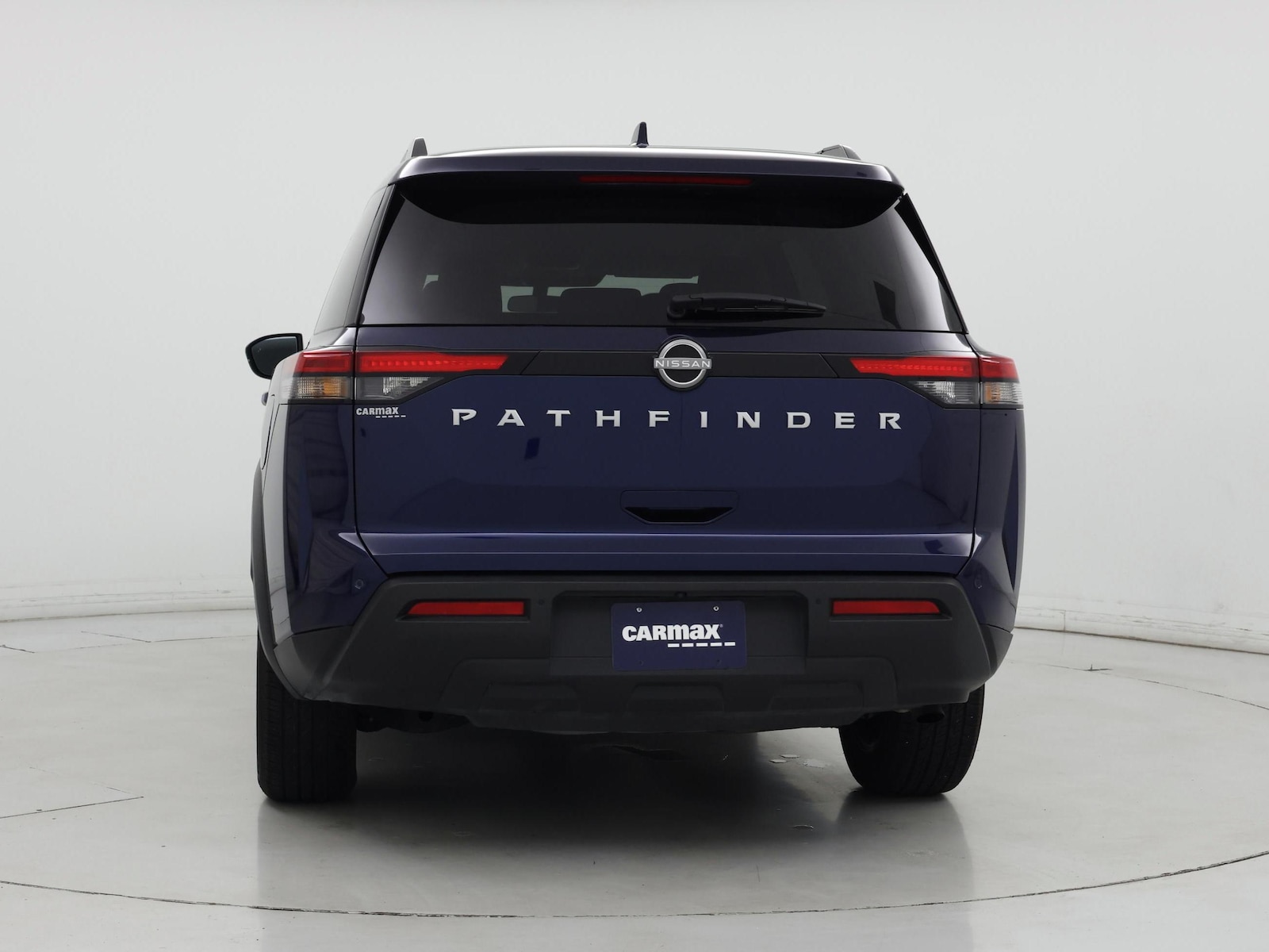 2025 Nissan Pathfinder SV - Photo 7