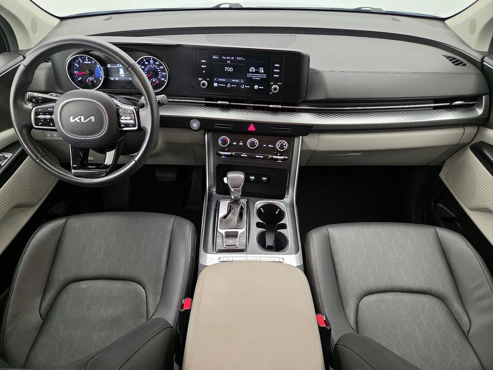 Apple CarPlay® & Android Auto™