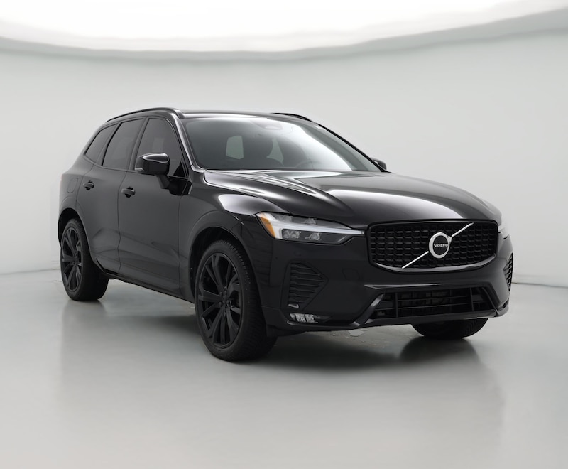 2022 Volvo XC60 B5 R-Design