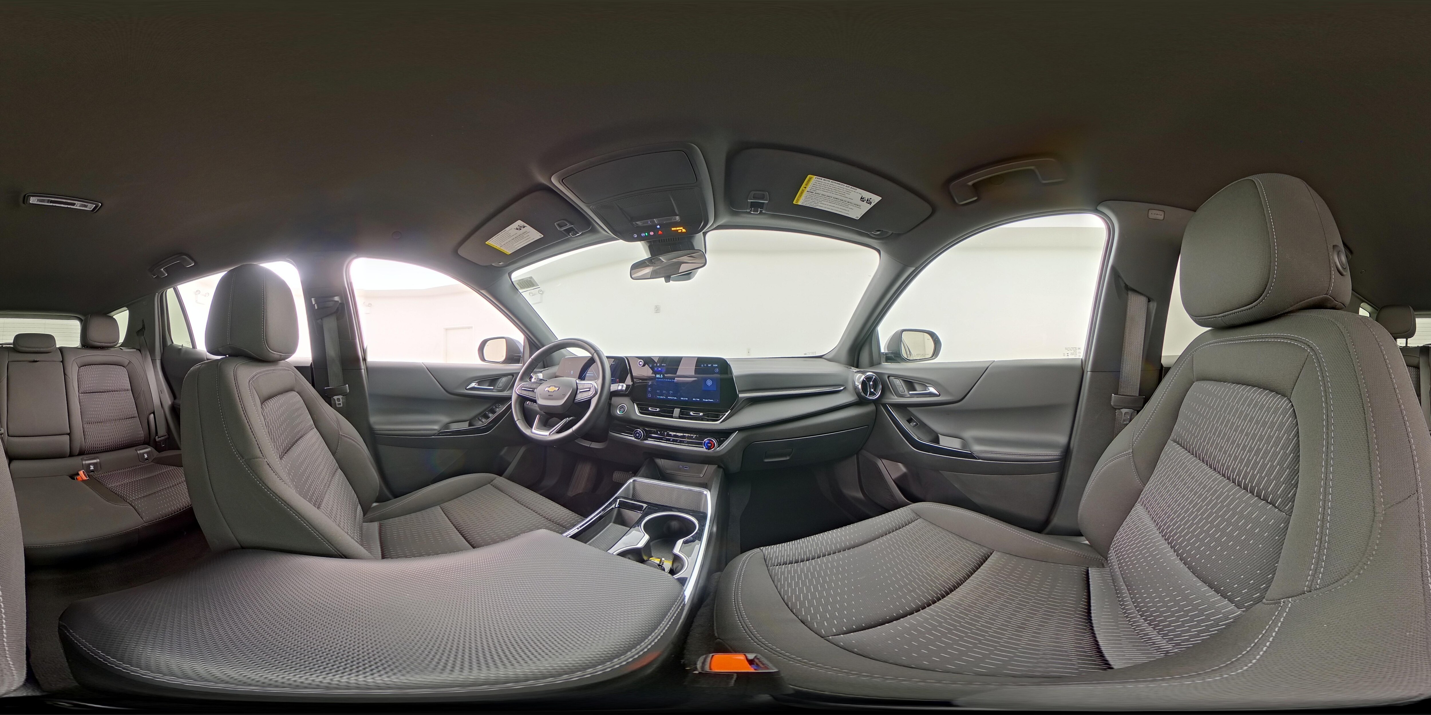 2025 Chevrolet Equinox LT - Photo 24