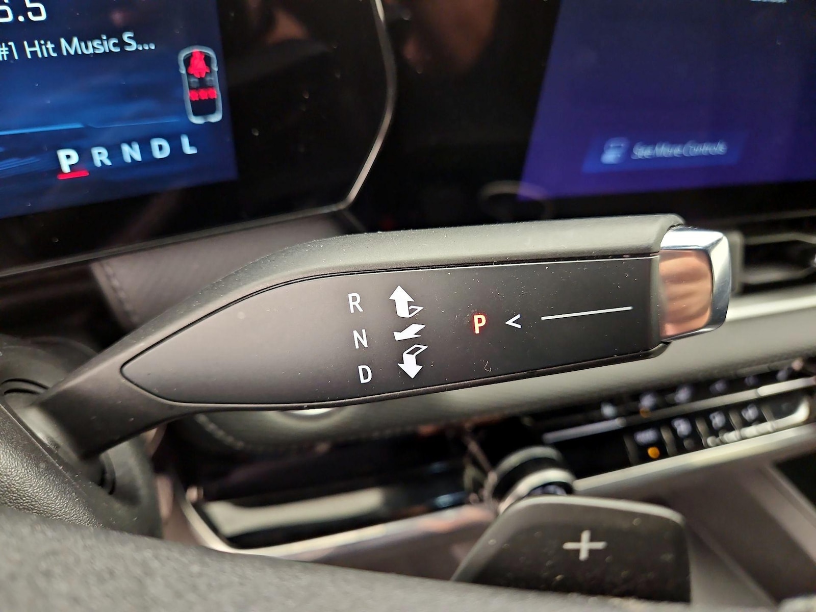 2025 Chevrolet Equinox LT - Photo 18