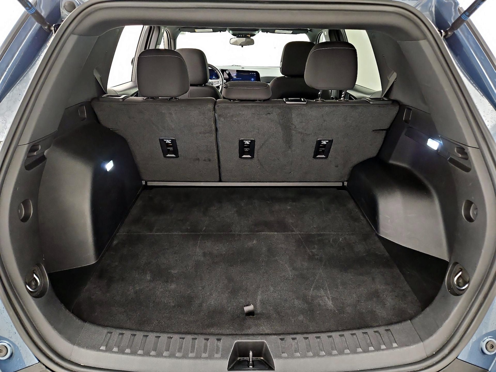 2025 Chevrolet Equinox LT - Photo 21