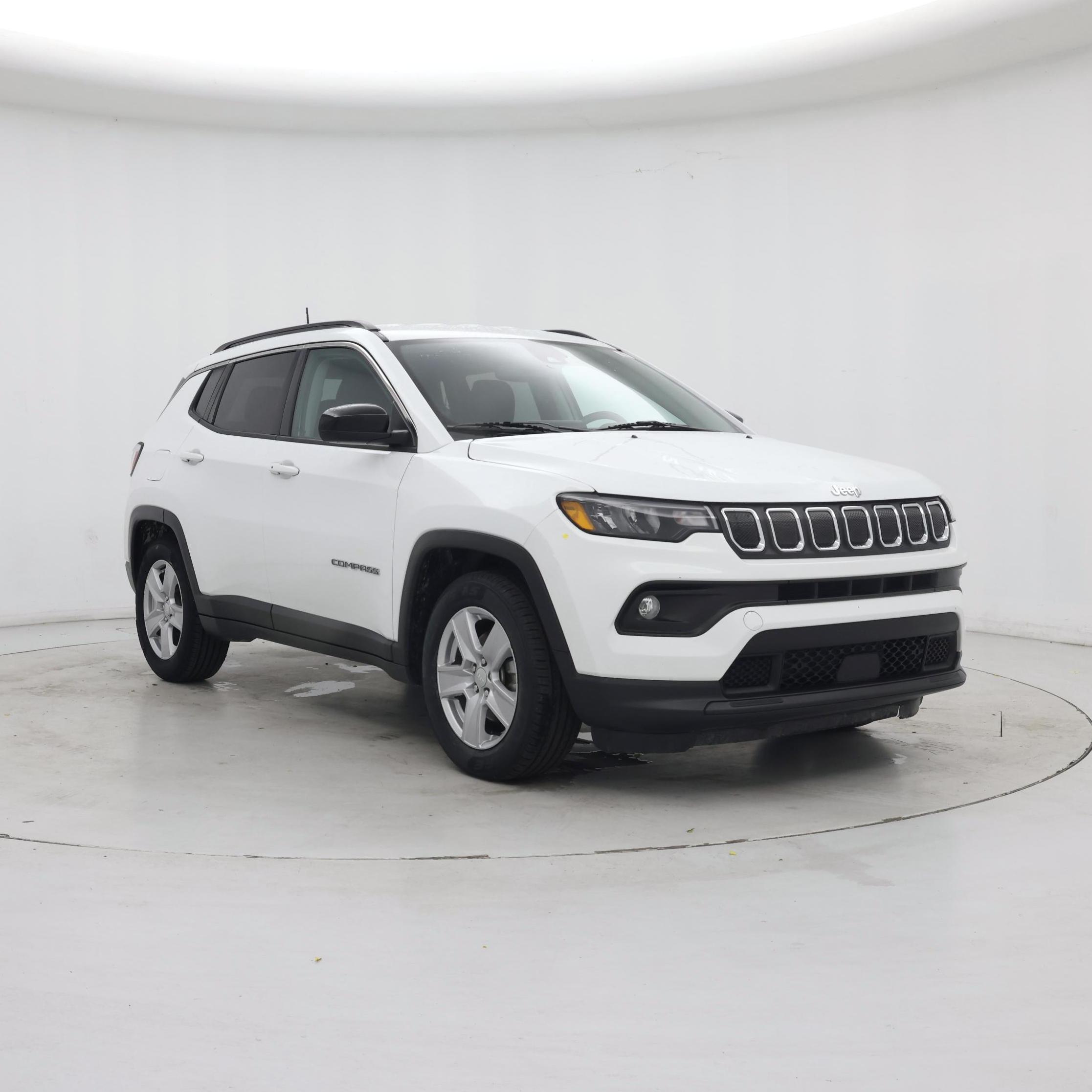 White 2022 Jeep Compass SUV / Crossover Front-Wheel Drive Automatic