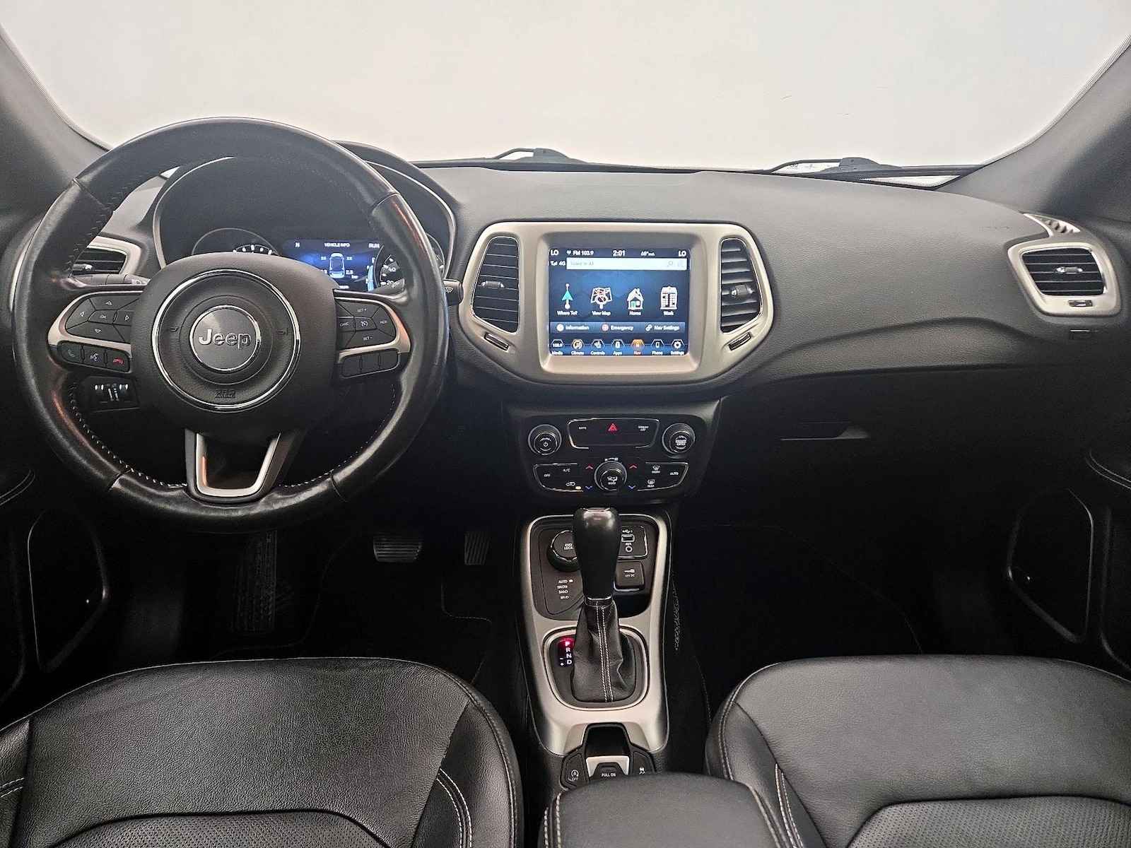 Apple CarPlay® & Android Auto™