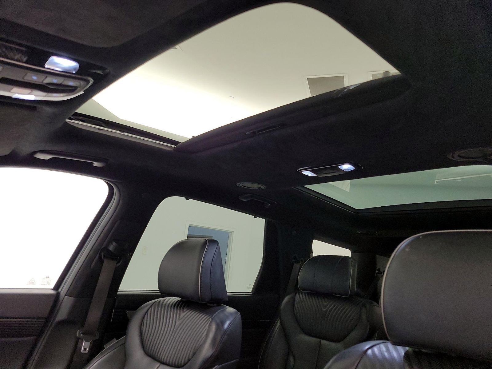 Sunroof(s) & Skylight(s)