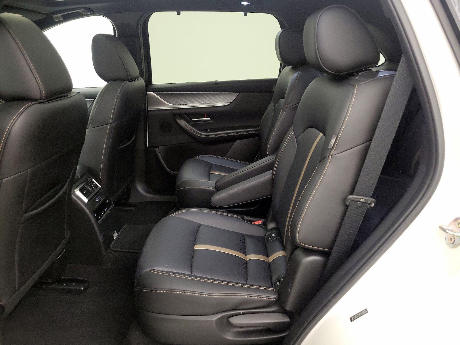 Rear Air Conditioning