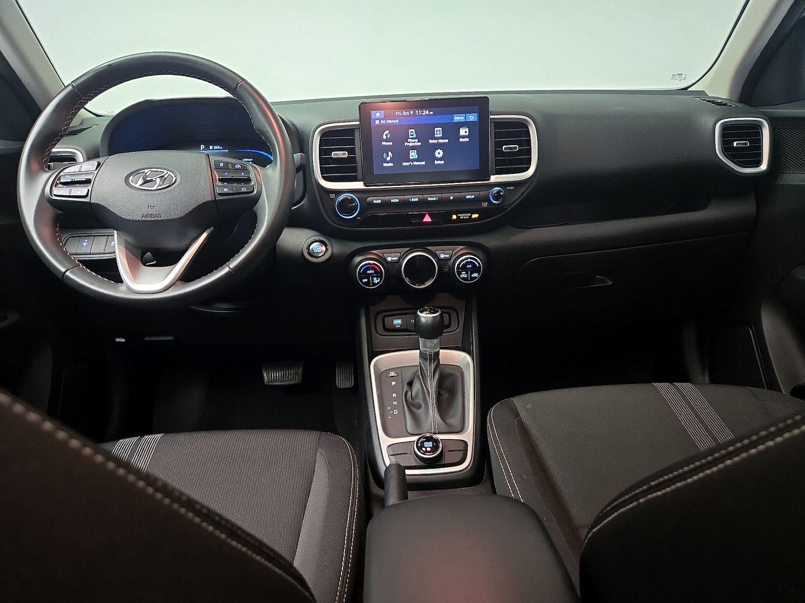 Apple CarPlay® & Android Auto™