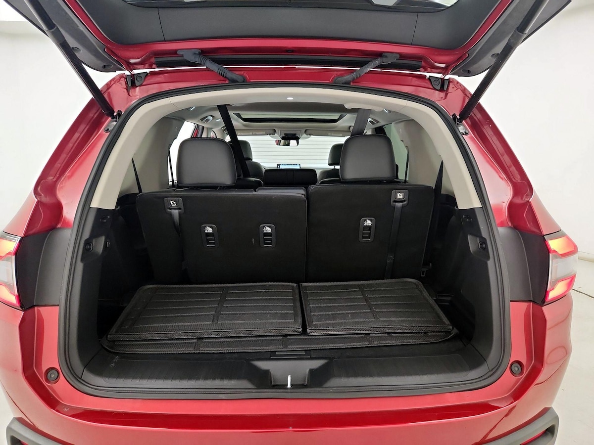 Trunk/Cargo (Seats Up)