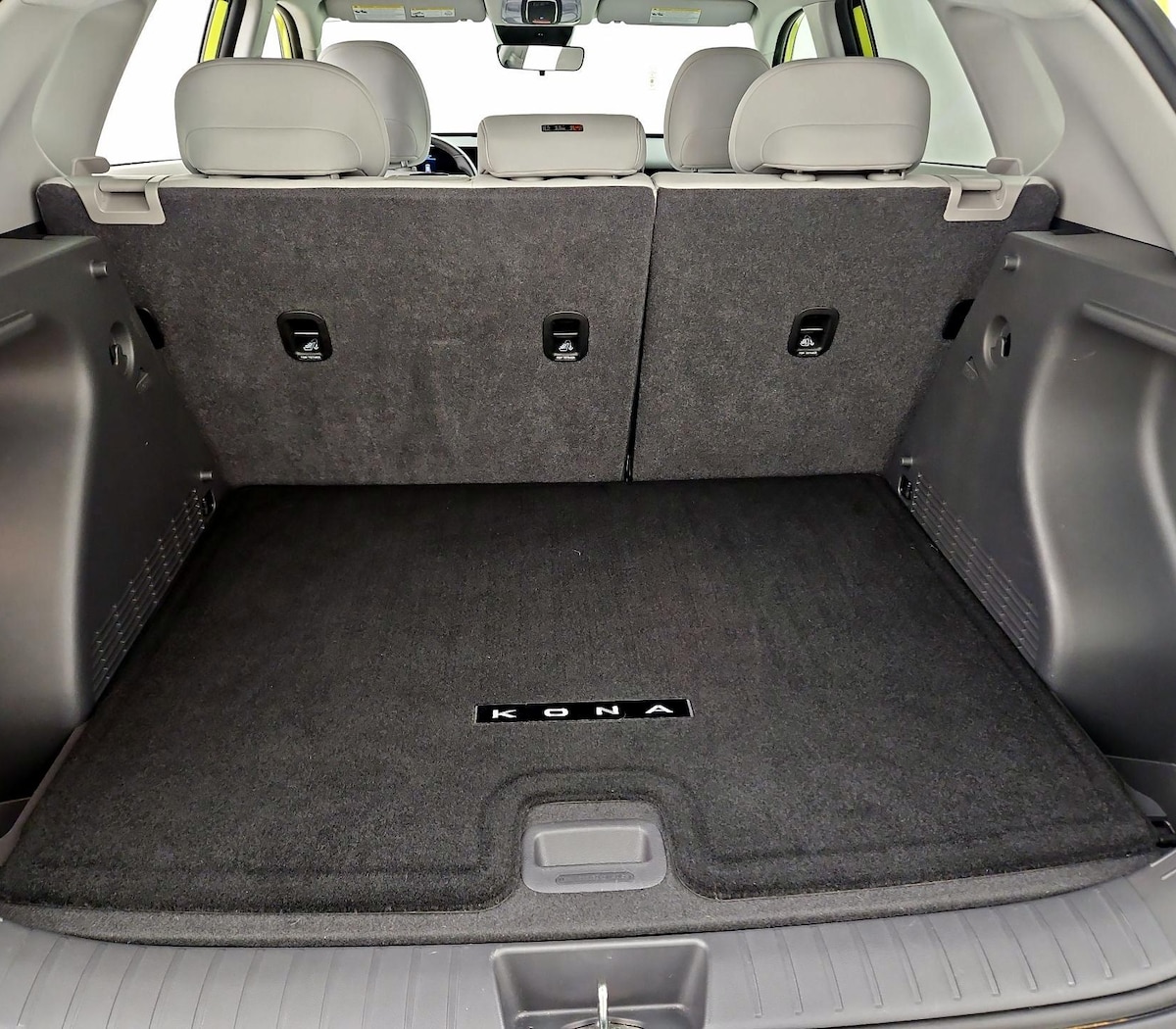 Trunk/Cargo (Seats Up)