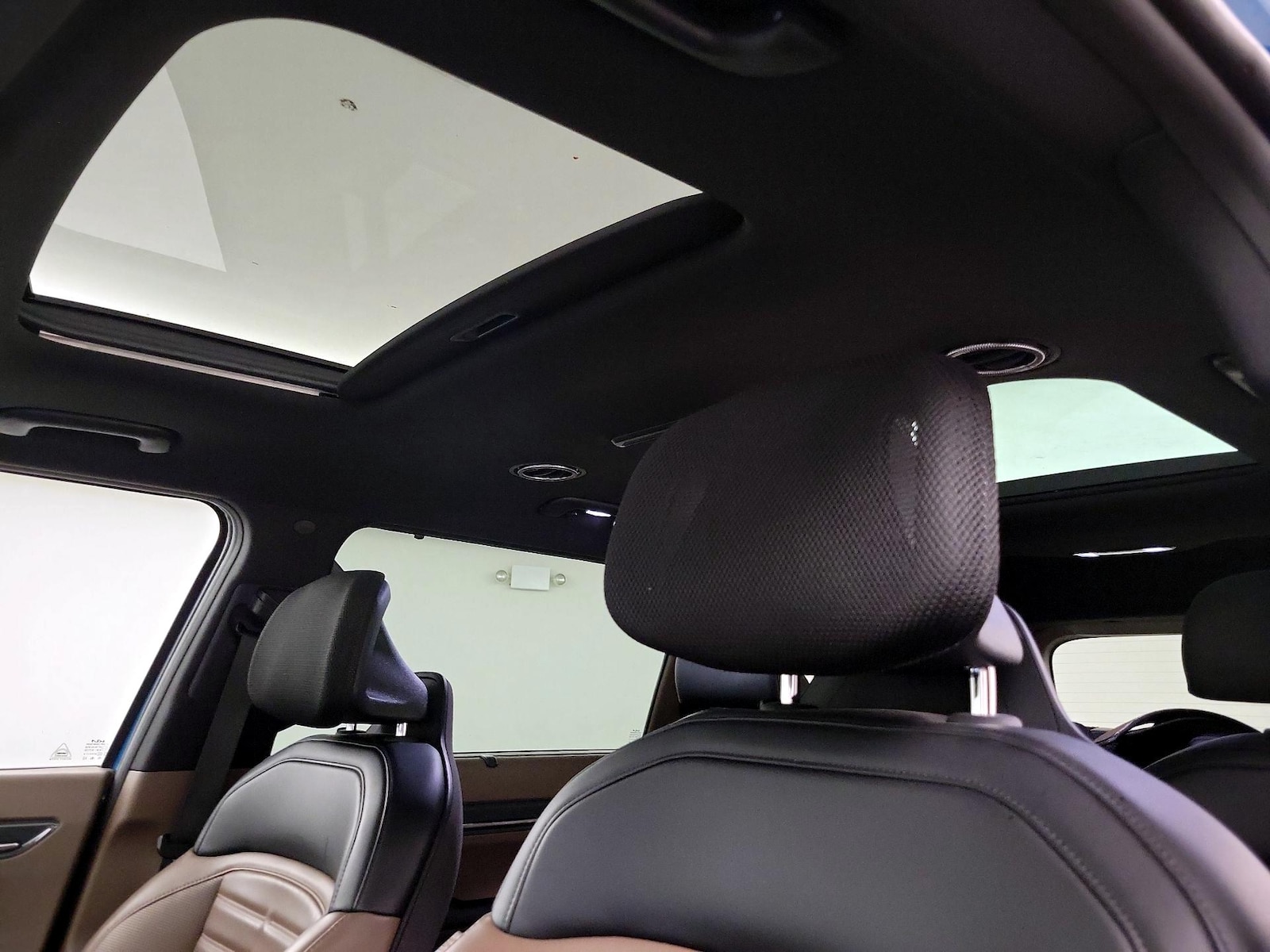 Sunroof(s) & Skylight(s)
