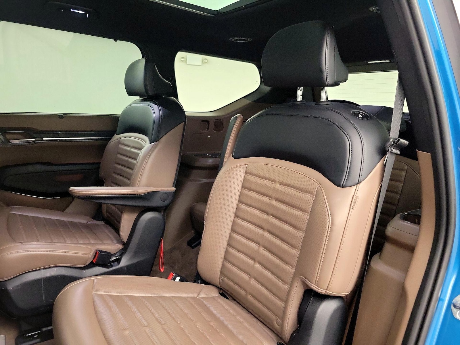 Rear Air Conditioning
