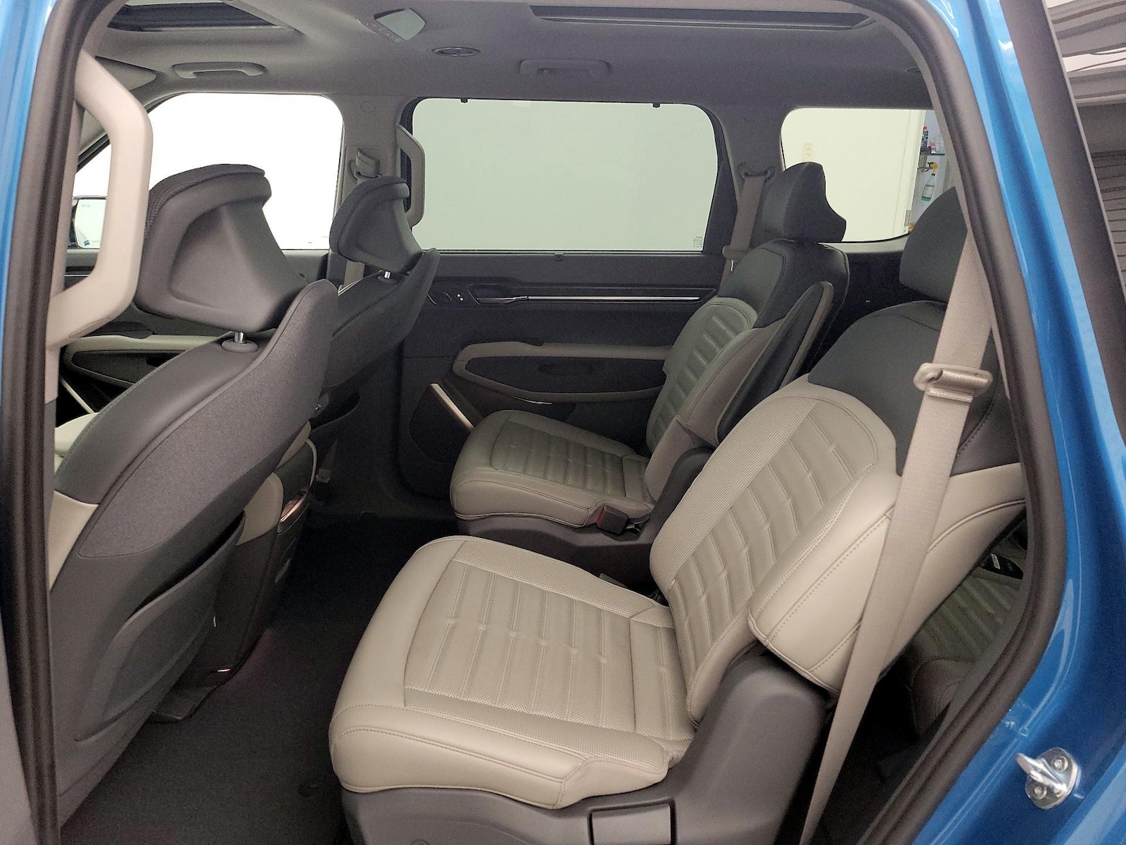 Rear Air Conditioning