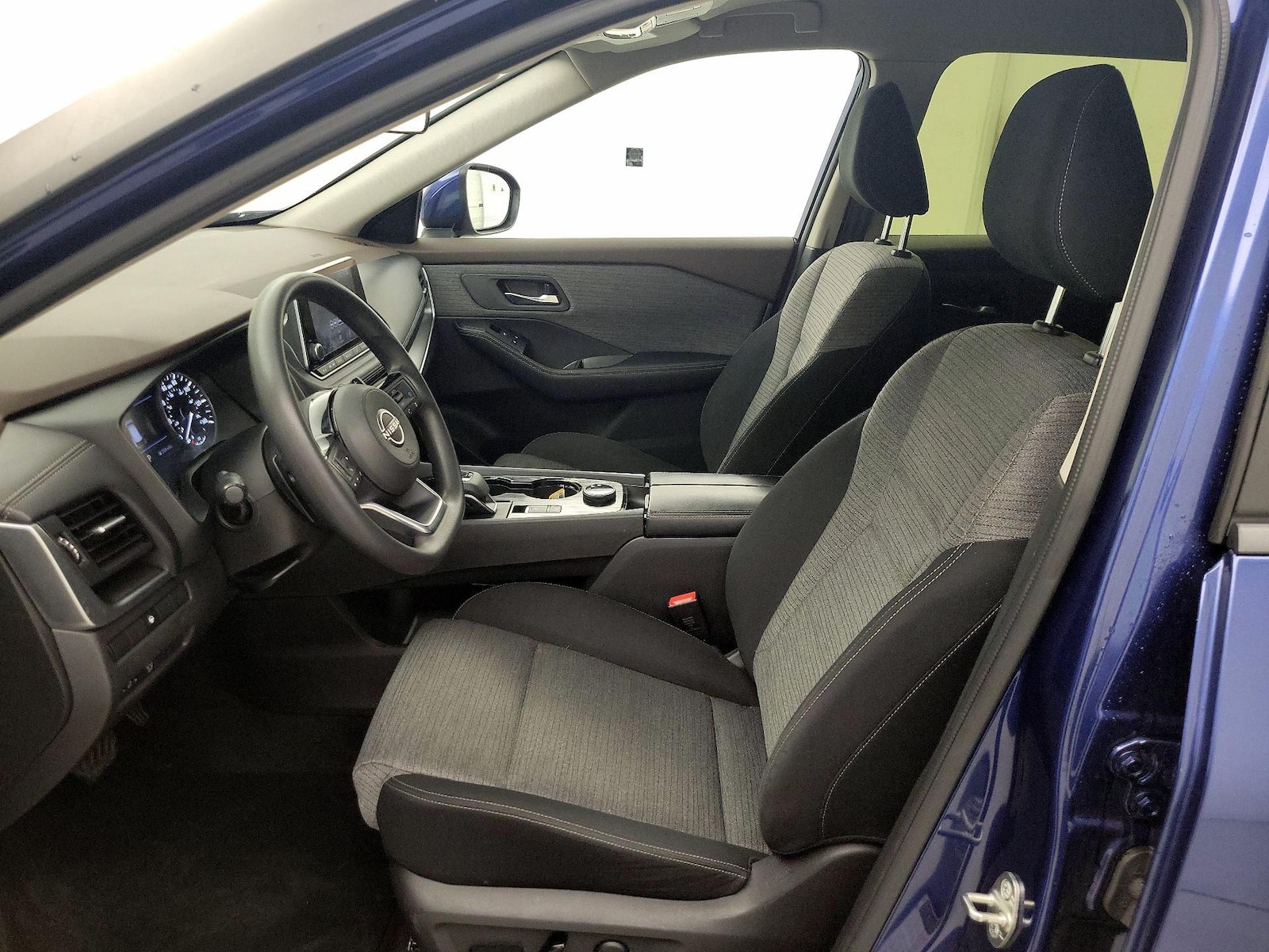 Power Seat(s) & Side Airbags