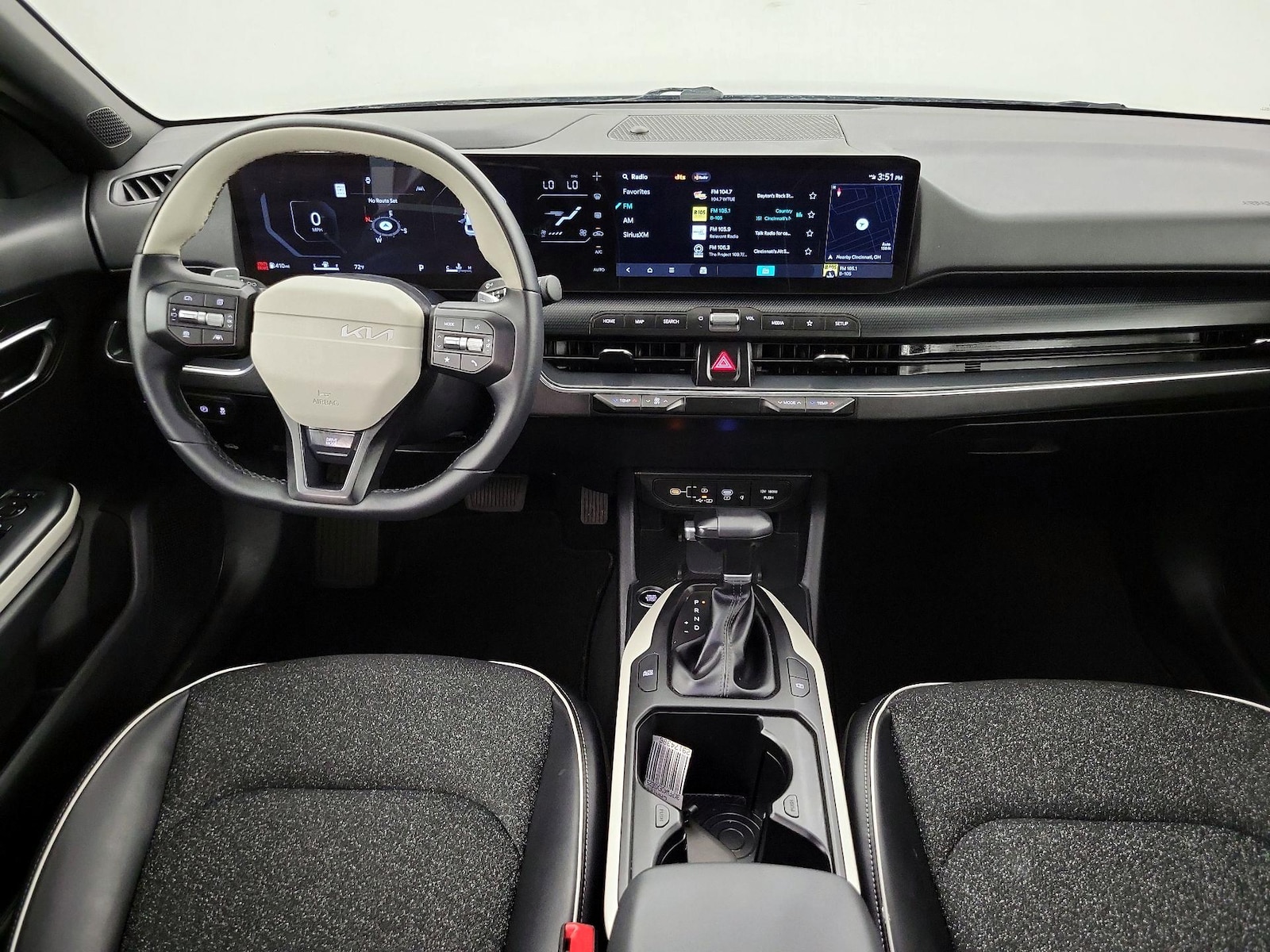 Apple CarPlay® & Android Auto™