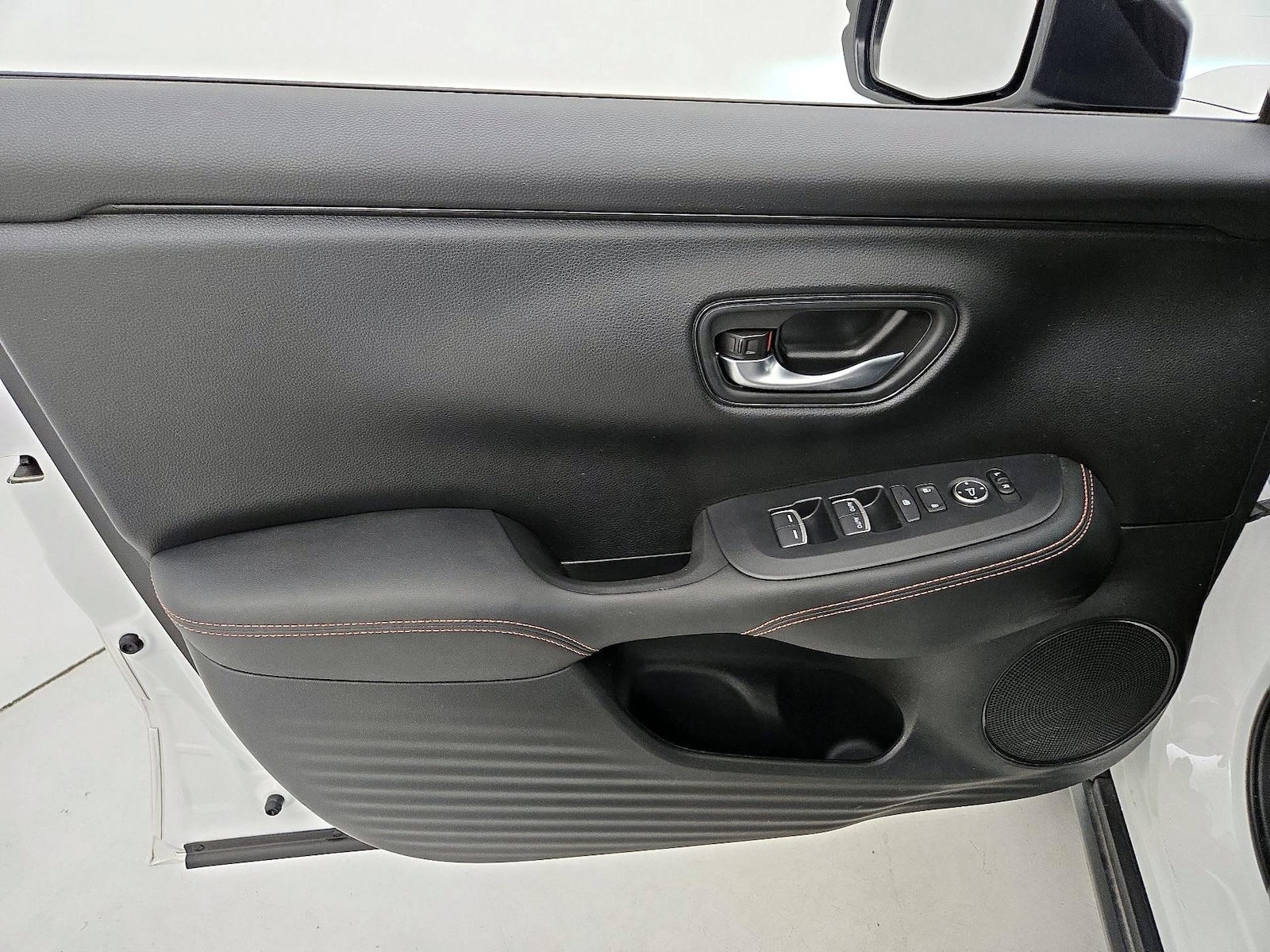 2025 Honda HR-V Sport - Photo 13