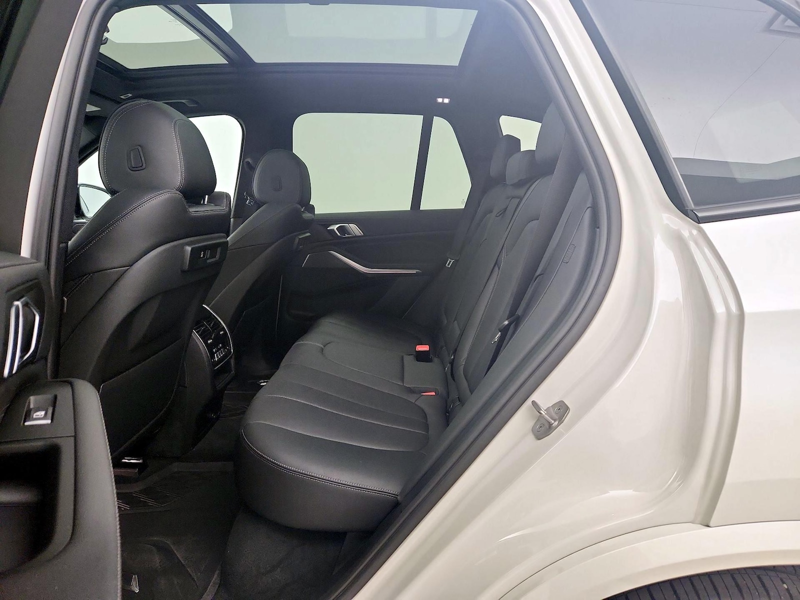 Rear Air Conditioning