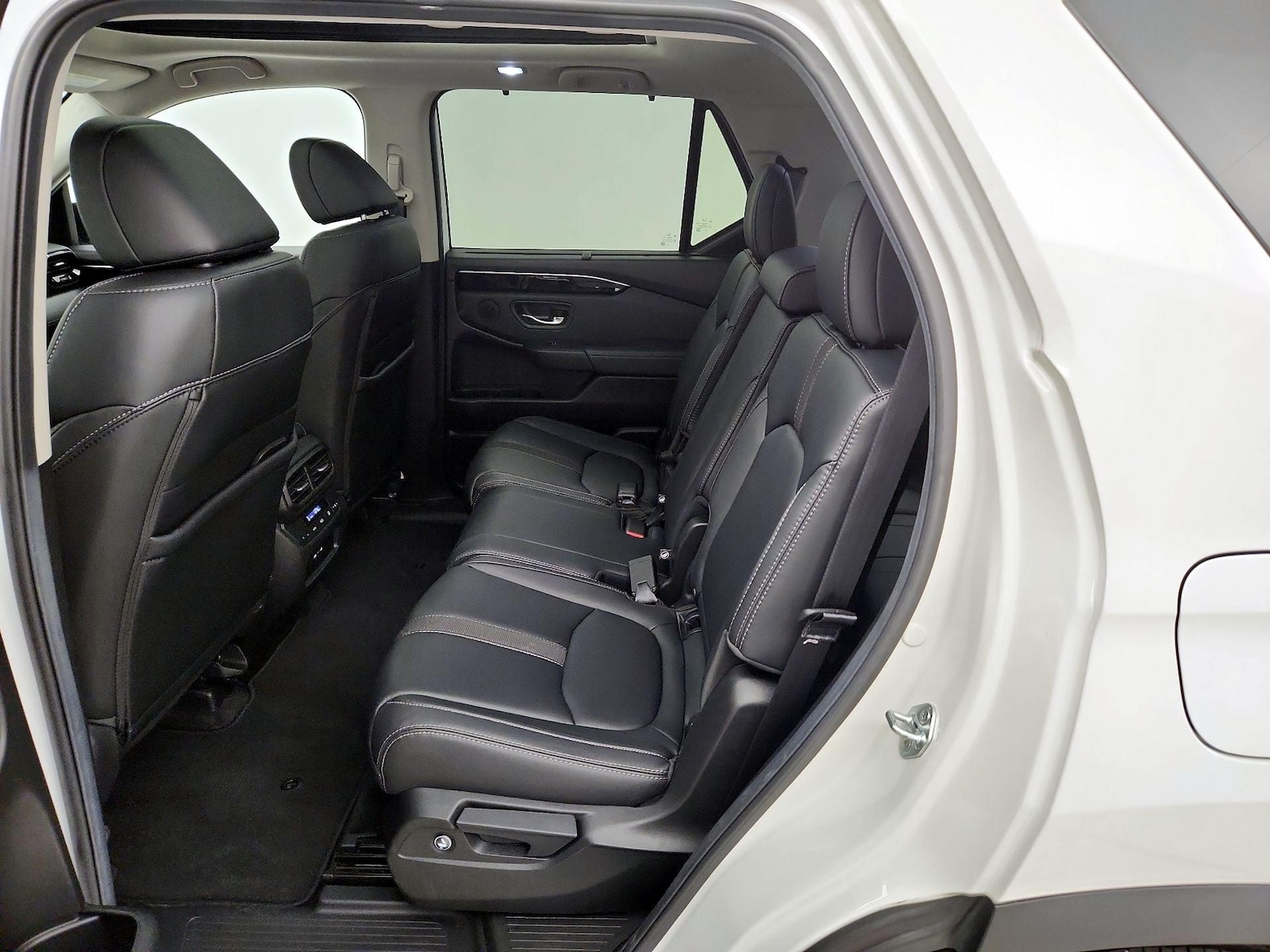 Rear Air Conditioning