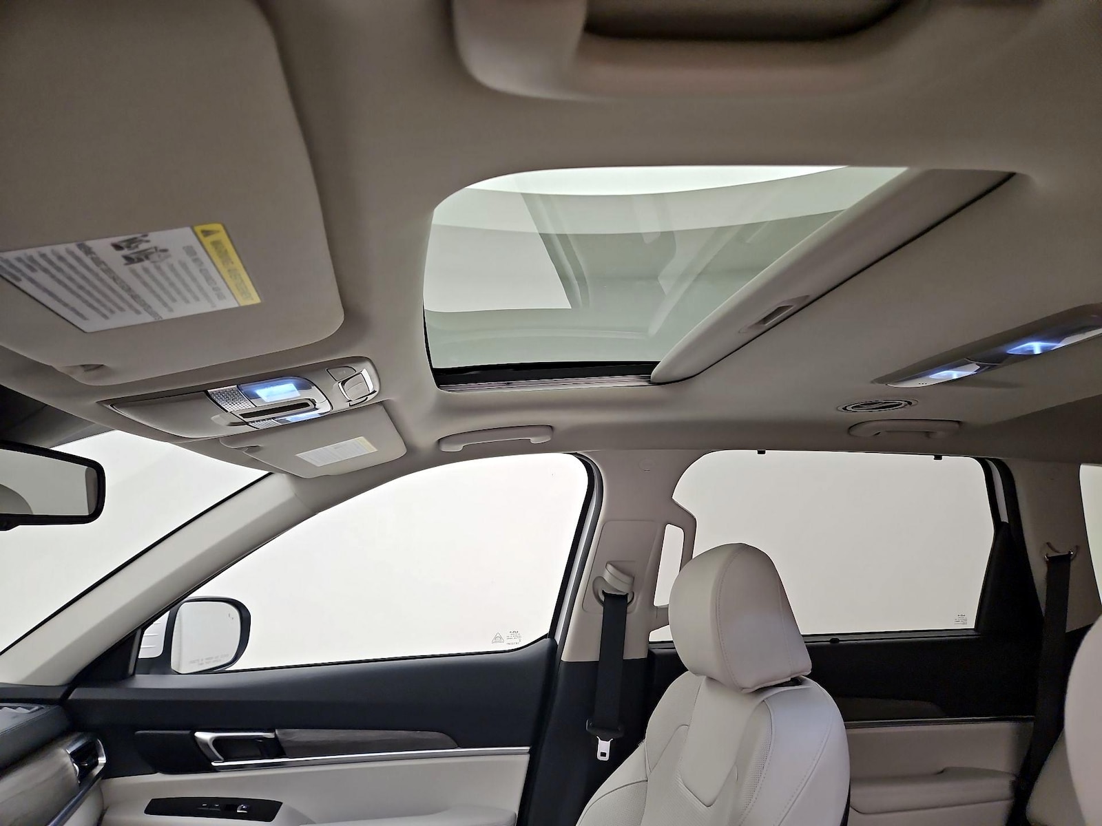Sunroof(s) & Overhead Airbags