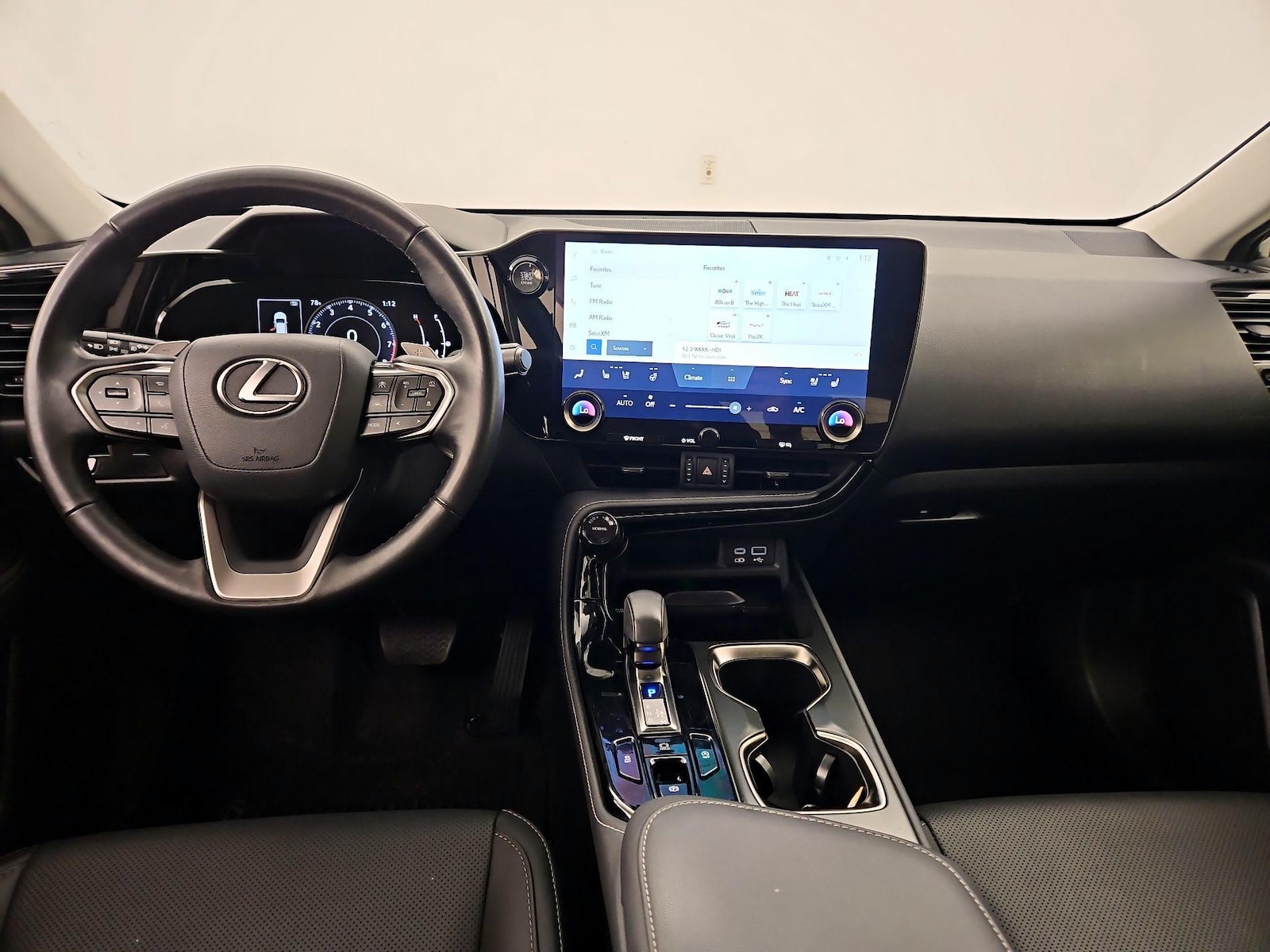 Apple CarPlay® & Android Auto™
