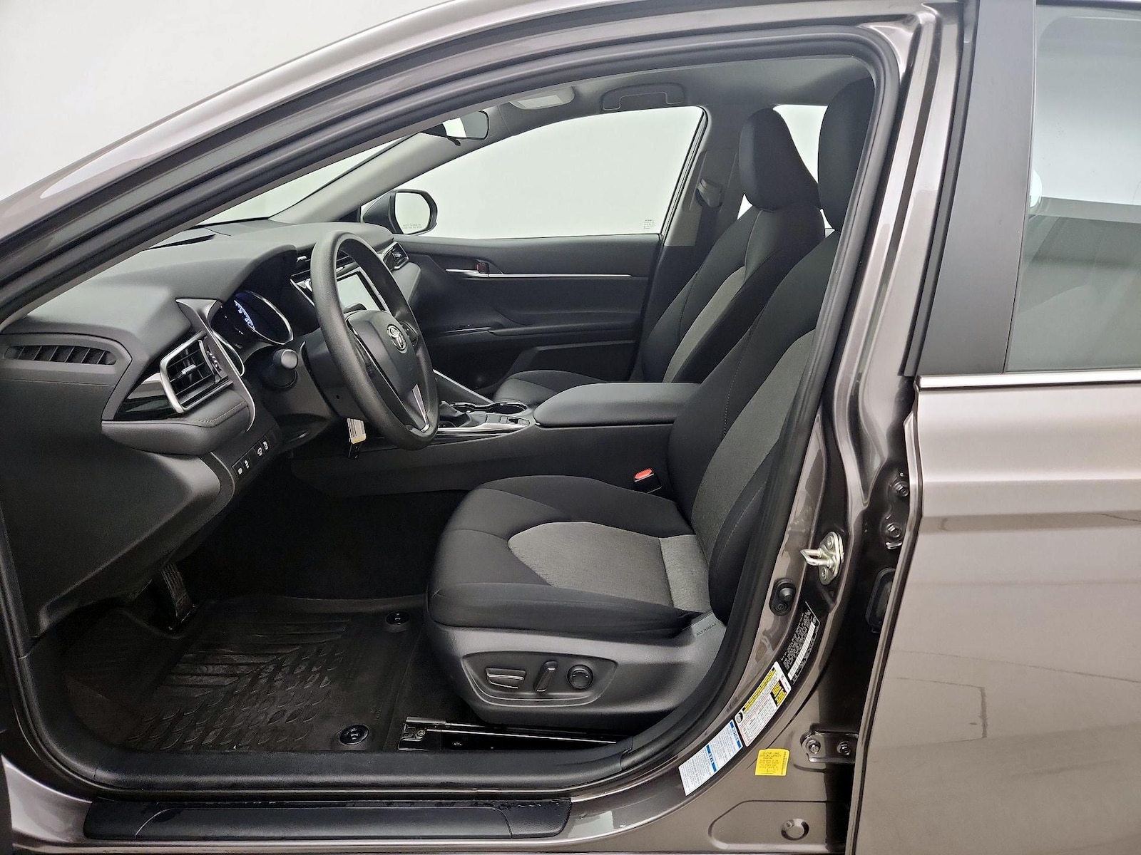 Power Seat(s) & Side Airbags