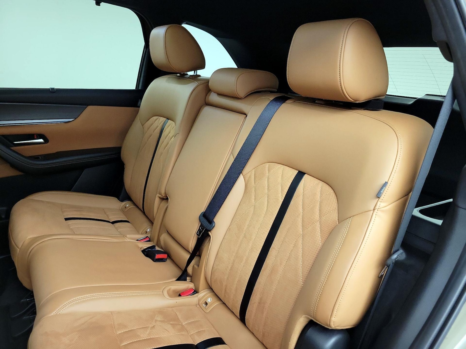 Rear Air Conditioning