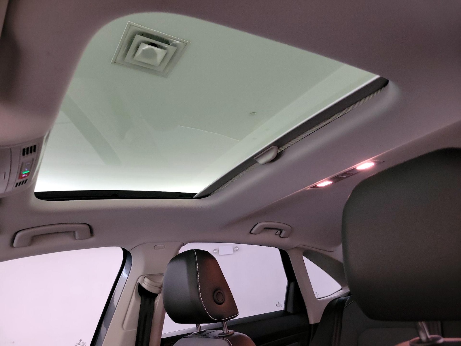 Panoramic Sunroof