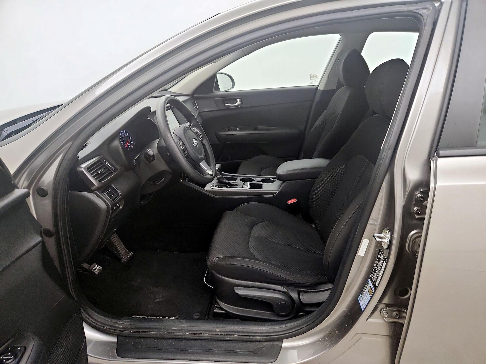 Power Seat(s) & Side Airbags