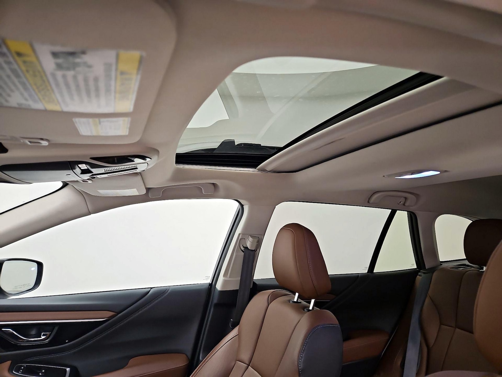 Sunroof(s) & Overhead Airbags