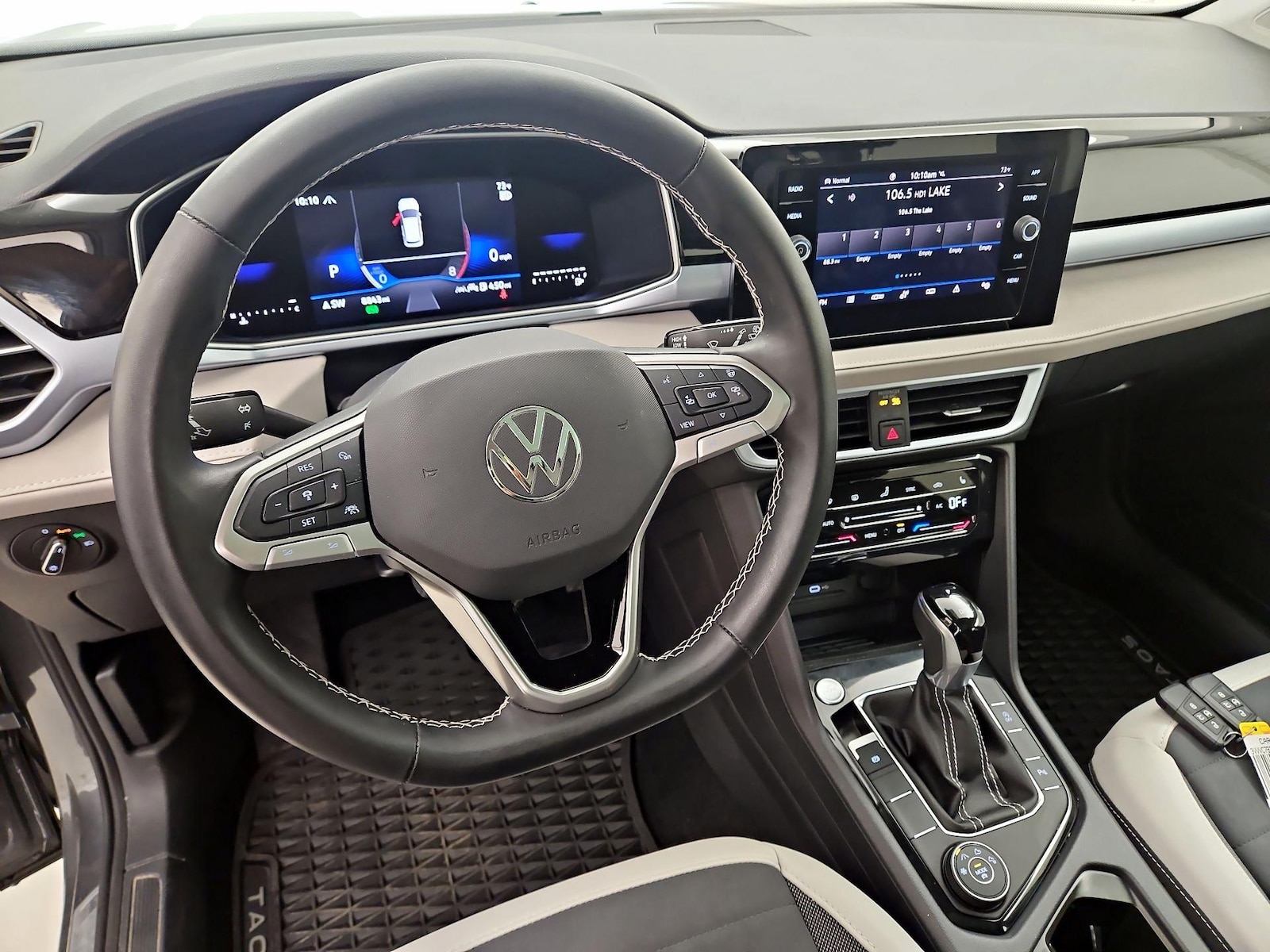 Apple CarPlay® & Android Auto™