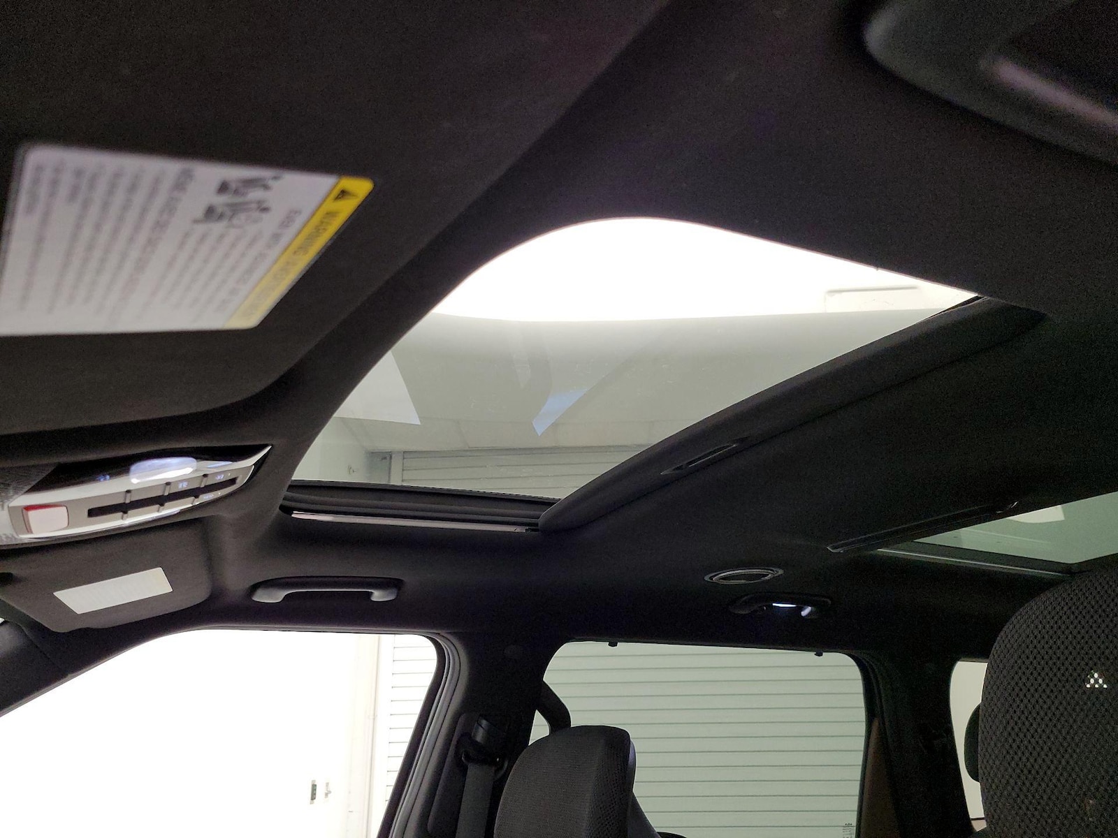 Sunroof(s) & Skylight(s)