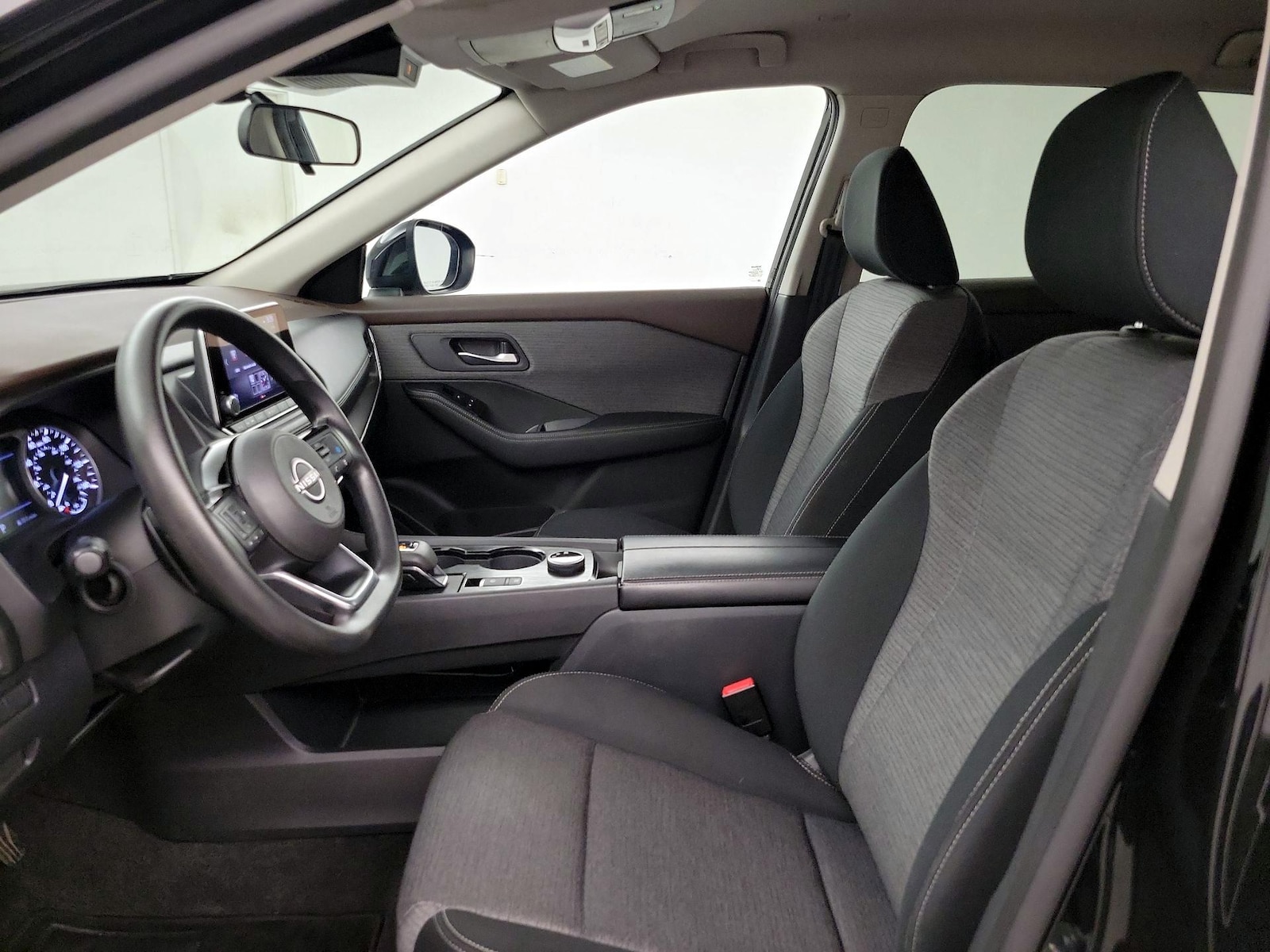 Power Seat(s) & Side Airbags
