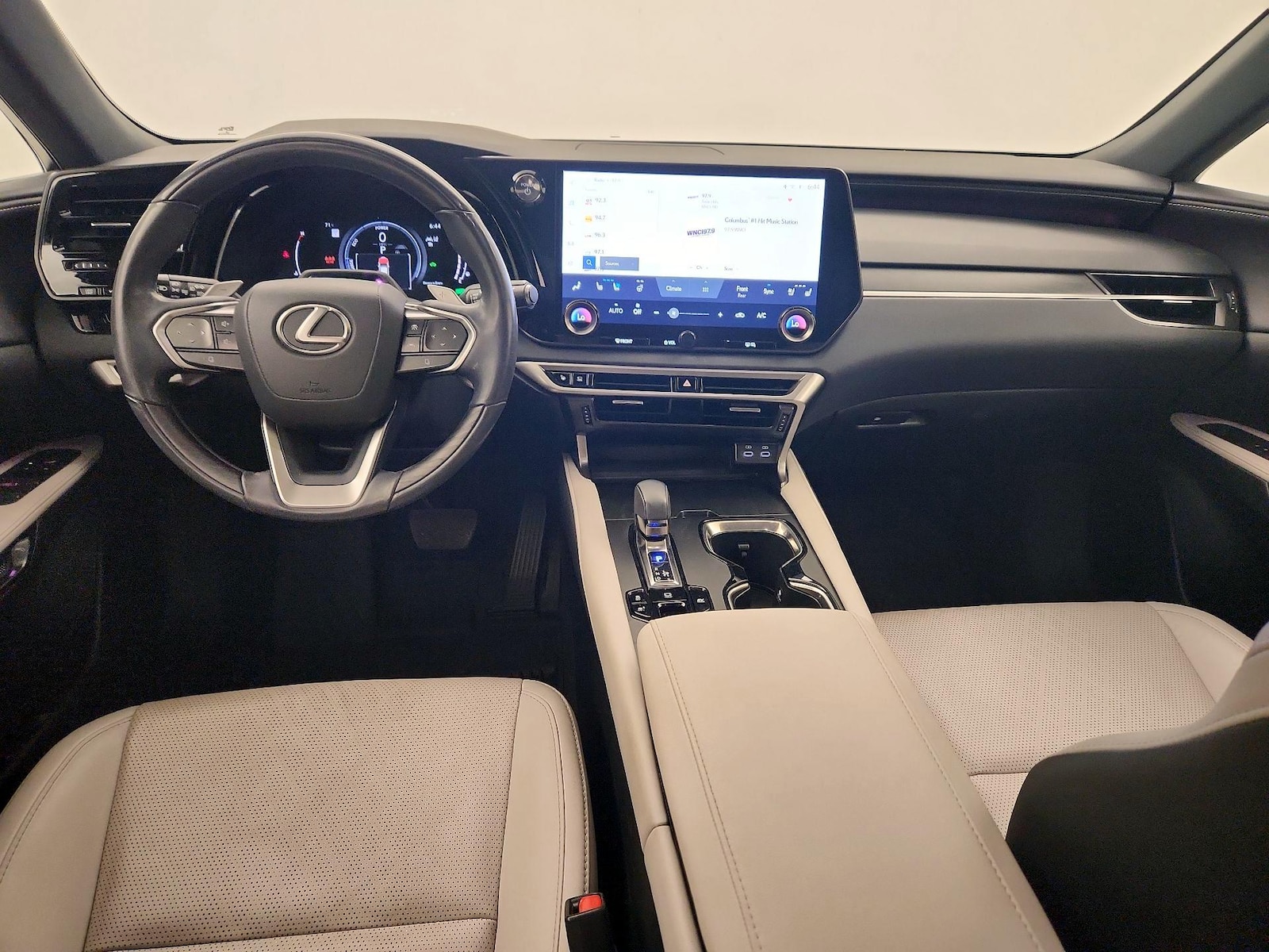 Apple CarPlay® & Android Auto™