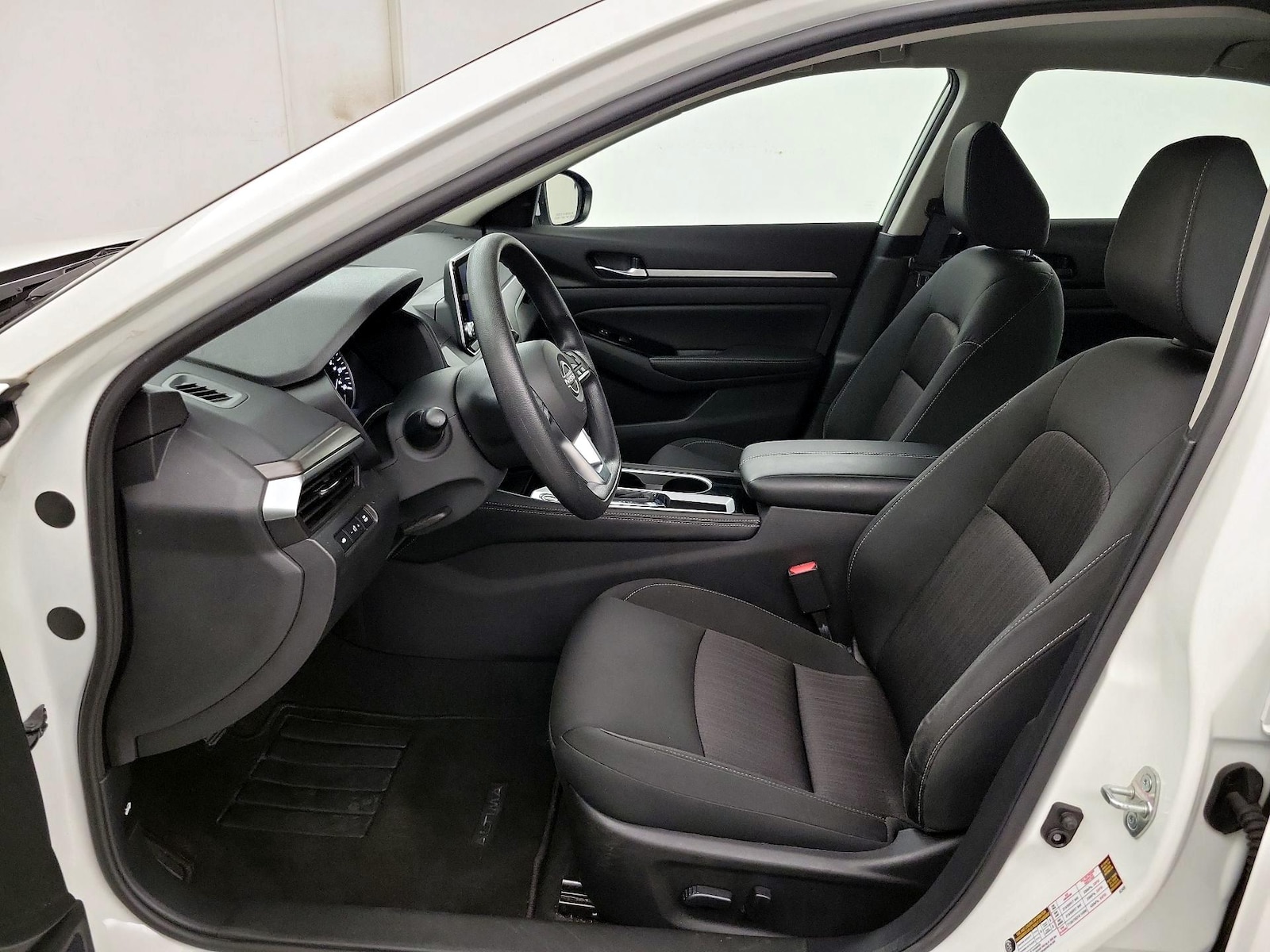 Power Seat(s) & Side Airbags