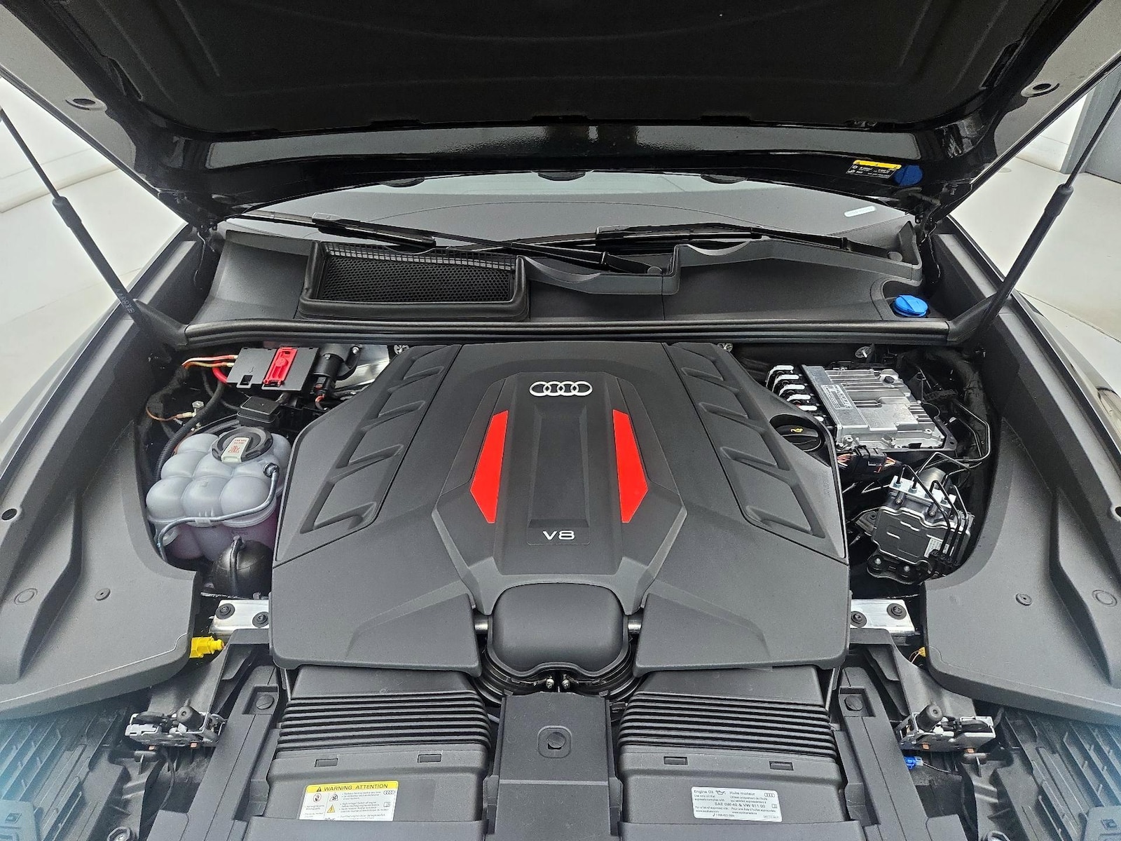 2026 Audi SQ8 Prestige - Photo 25