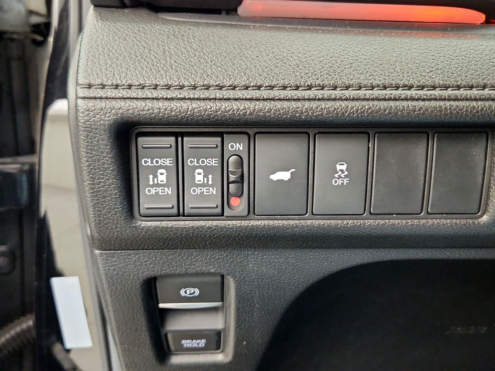 2025 Honda Odyssey Sport L - Photo 14