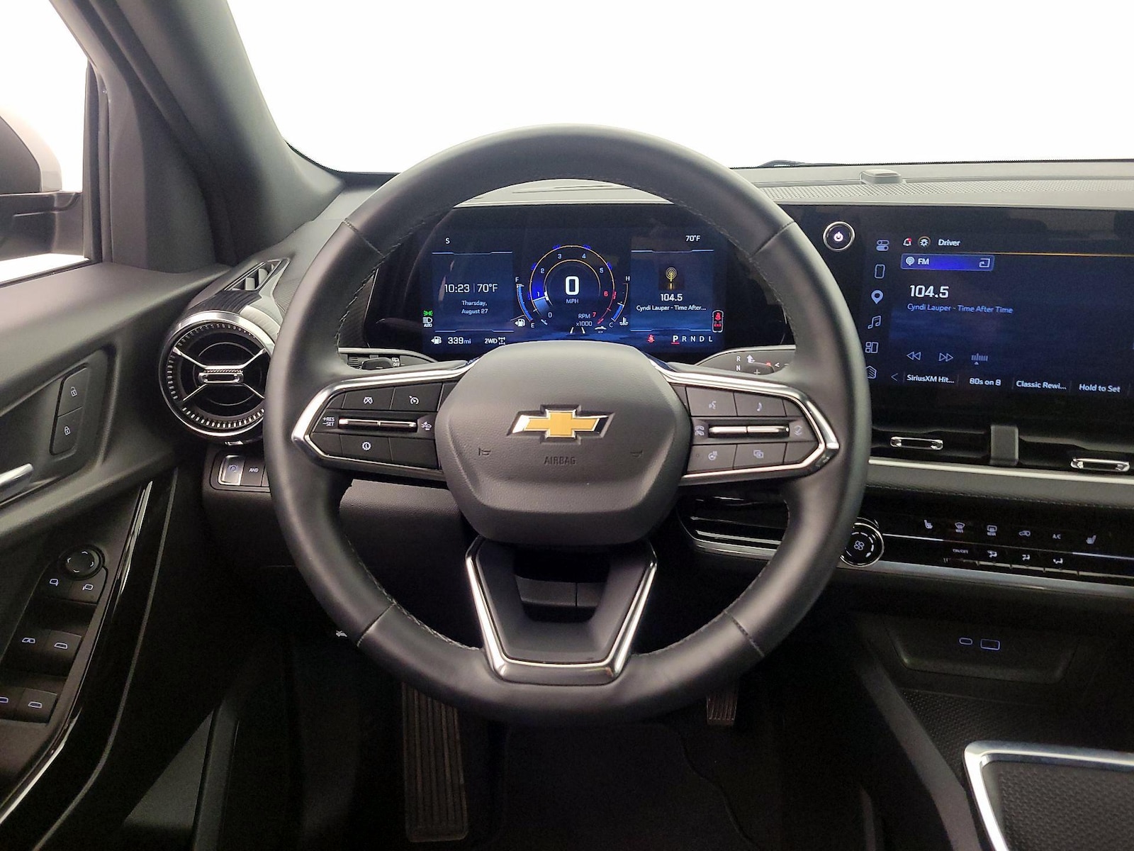 2026 Chevrolet Equinox LT - Photo 11