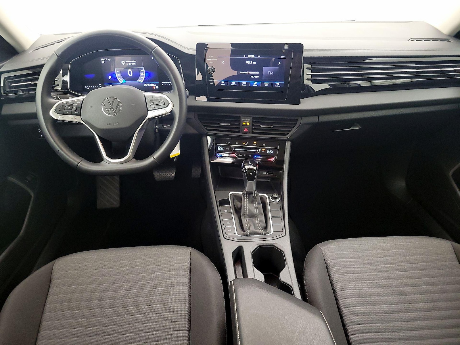 2025 Volkswagen Jetta S - Photo 10