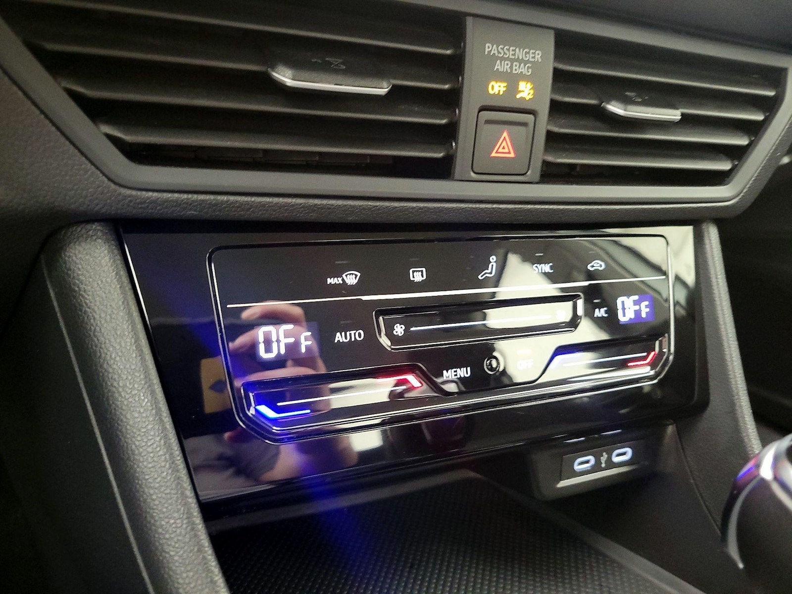 2025 Volkswagen Jetta S - Photo 17