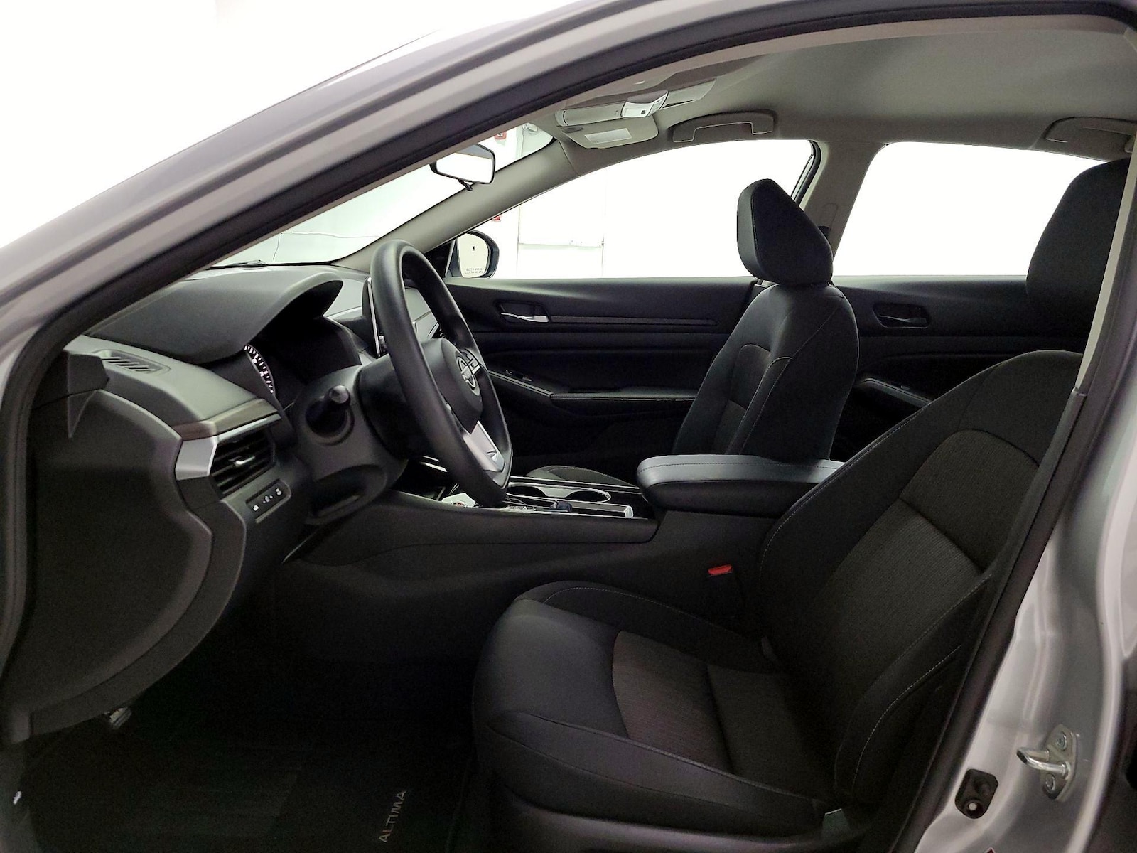 Power Seat(s) & Side Airbags