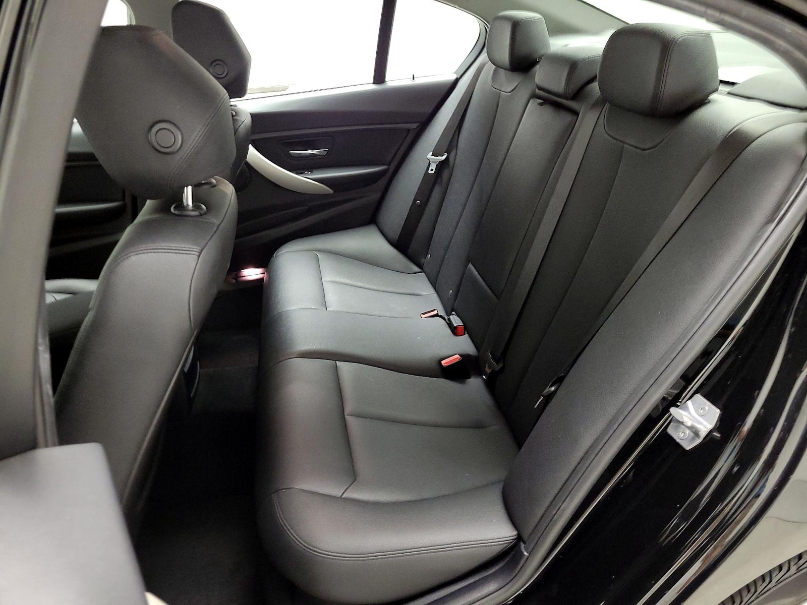 2018 BMW 3 Series 320i - Photo 20