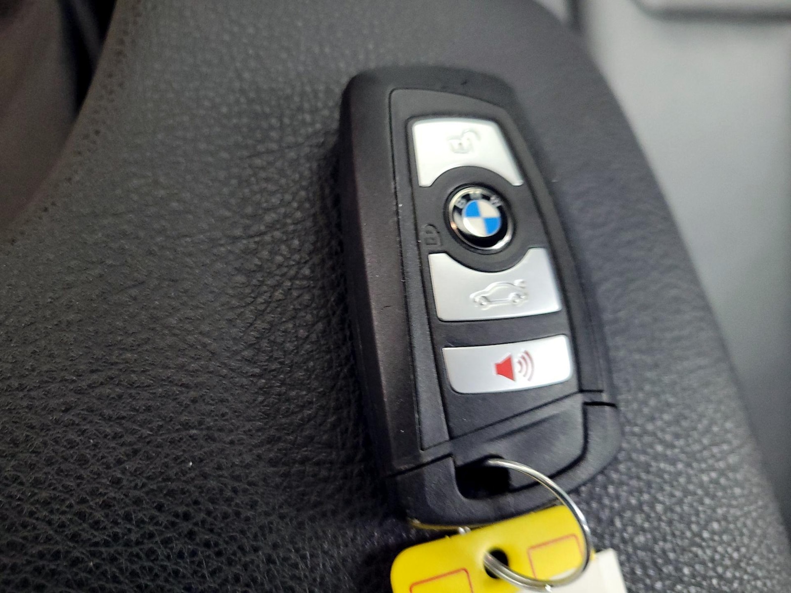 2018 BMW 3 Series 320i - Photo 23