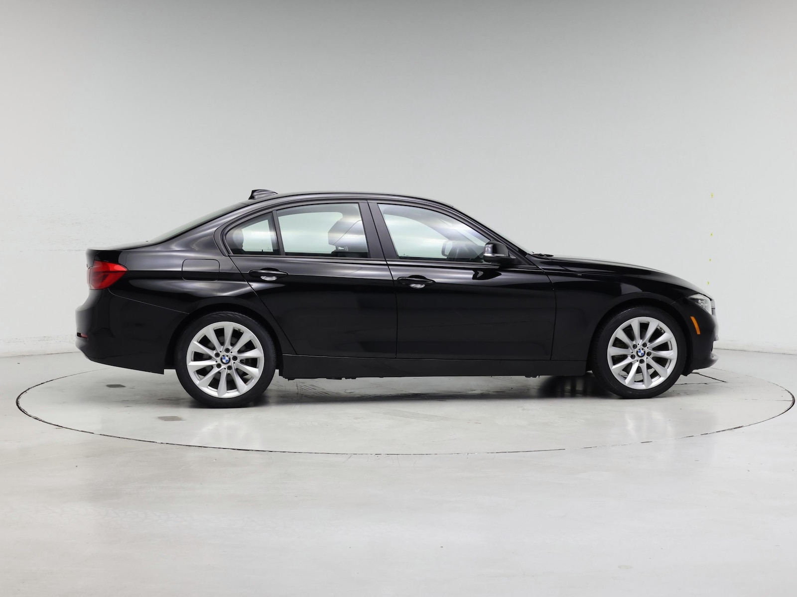 2018 BMW 3 Series 320i - Photo 8