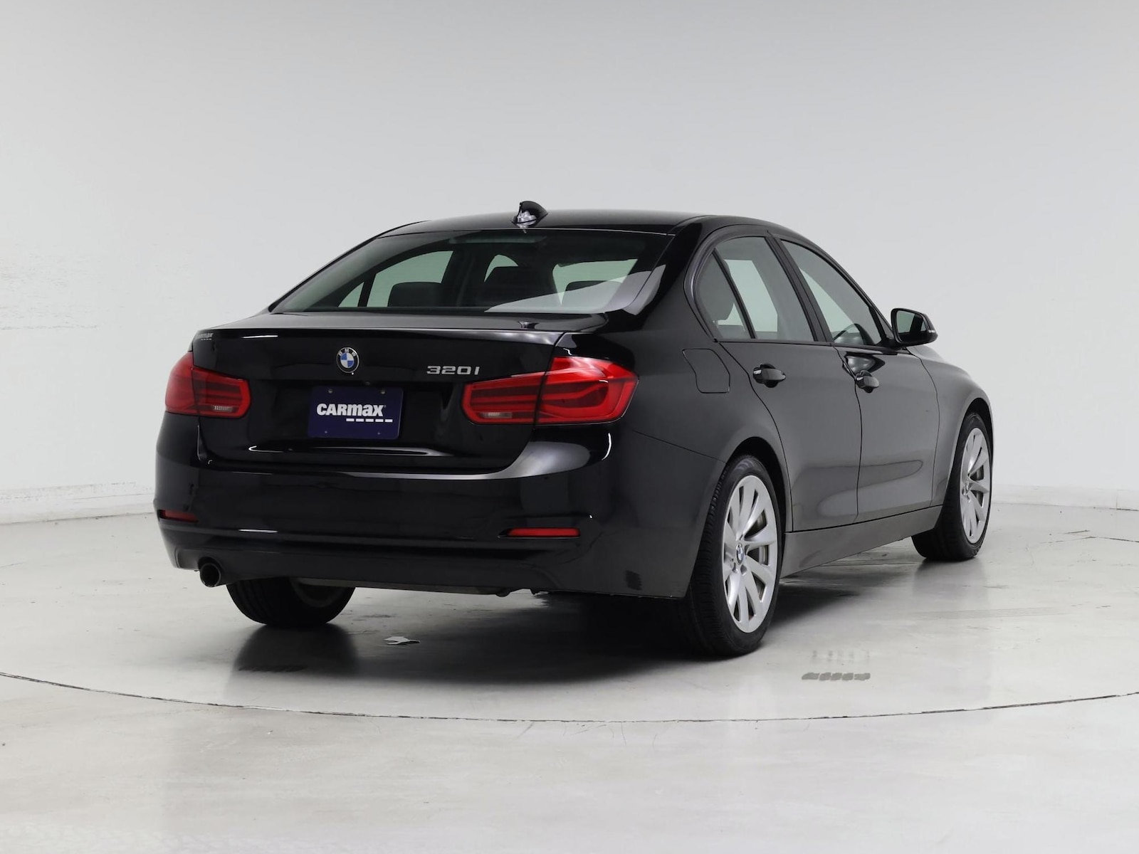 2018 BMW 3 Series 320i - Photo 9