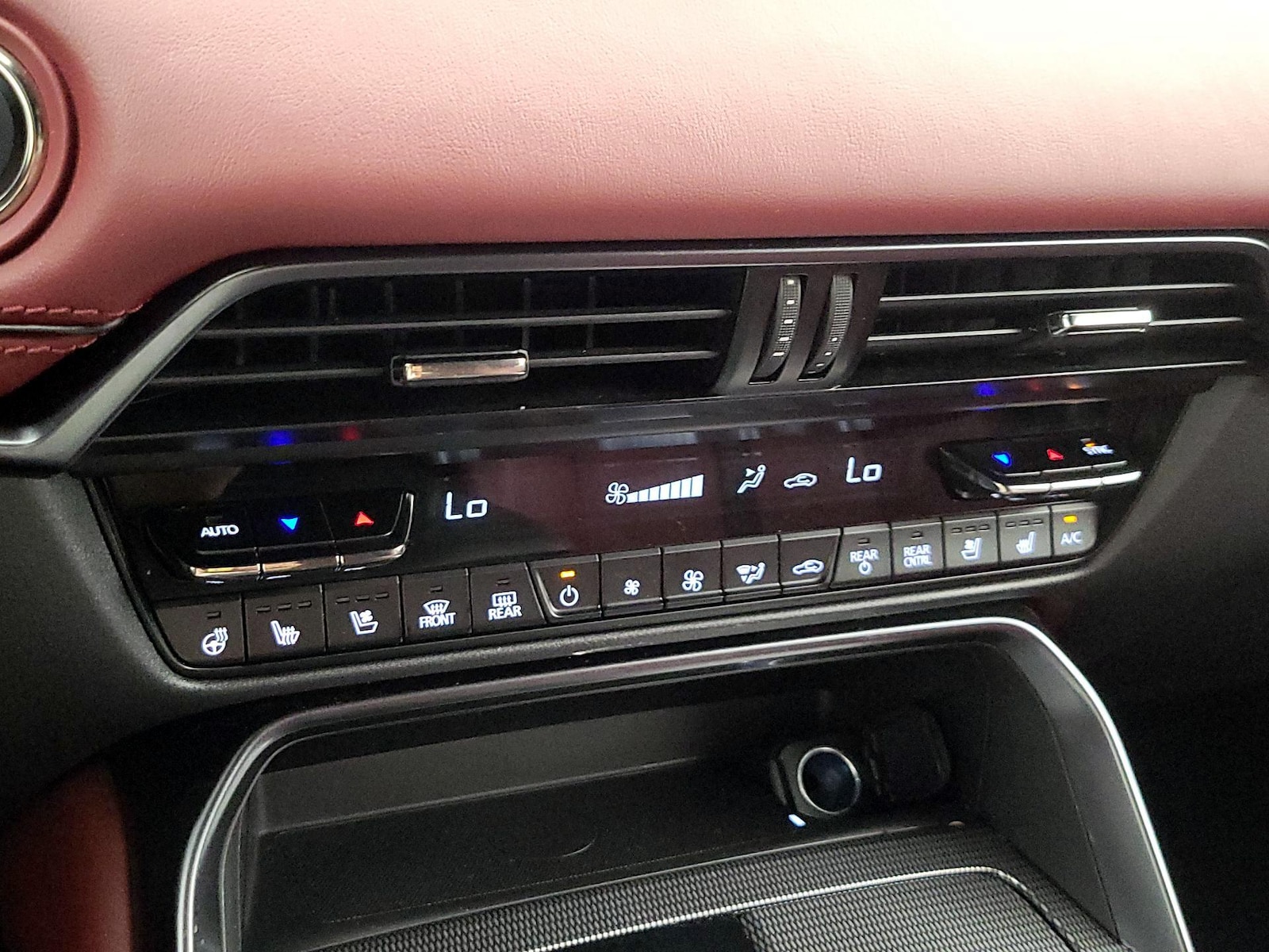 2025 Mazda CX-70 Premium Plus Package - Photo 18