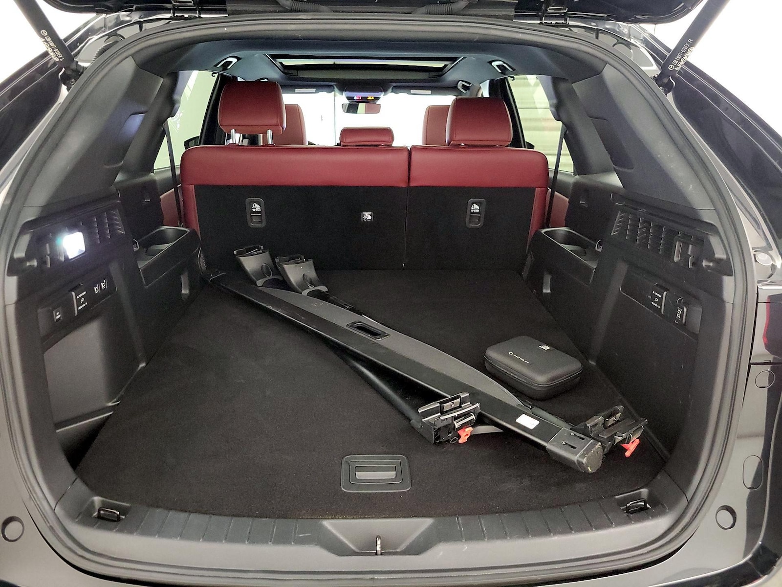 2025 Mazda CX-70 Premium Plus Package - Photo 23