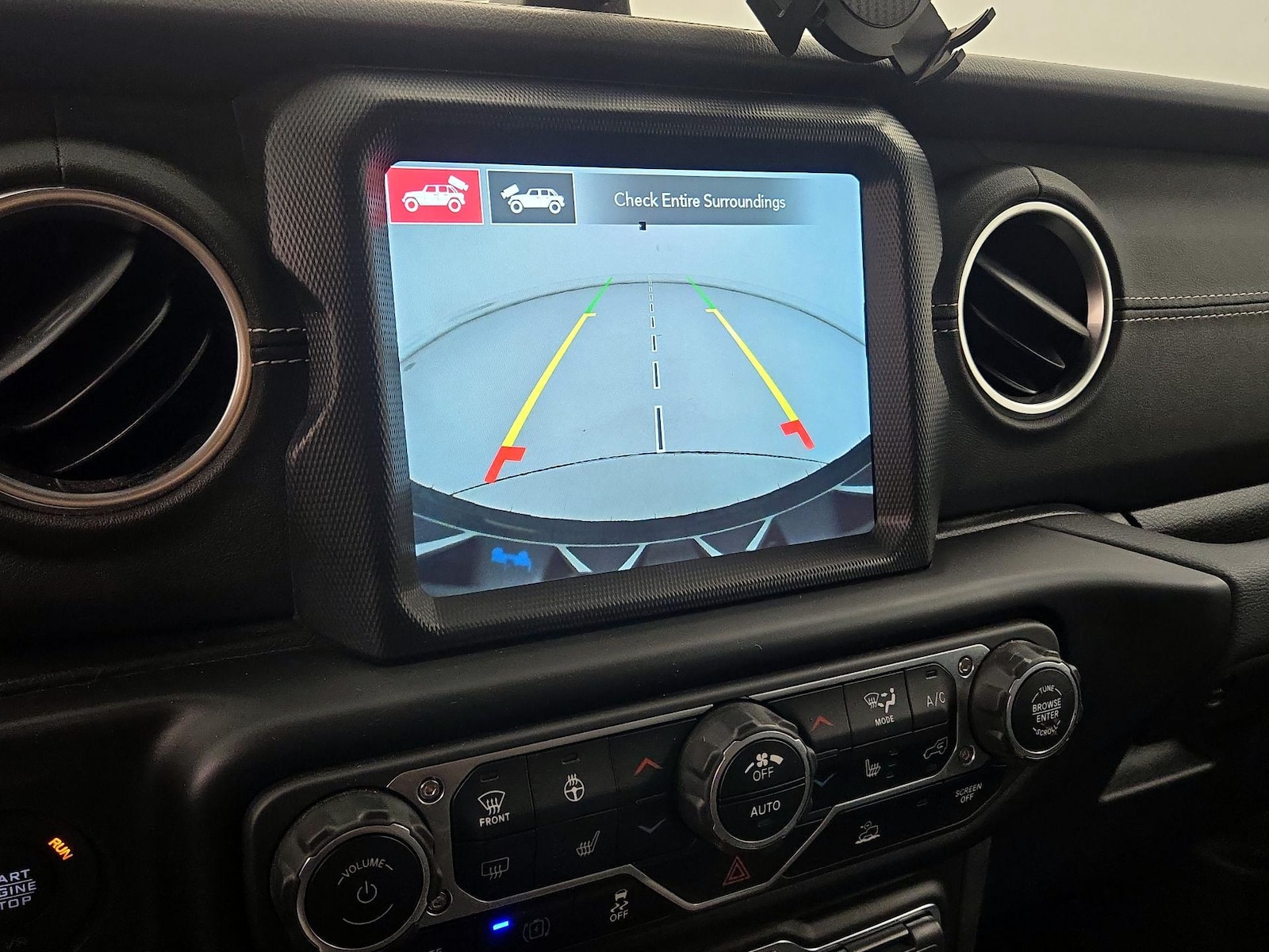 2023 Jeep Wrangler 4xe Sahara 4XE - Photo 16