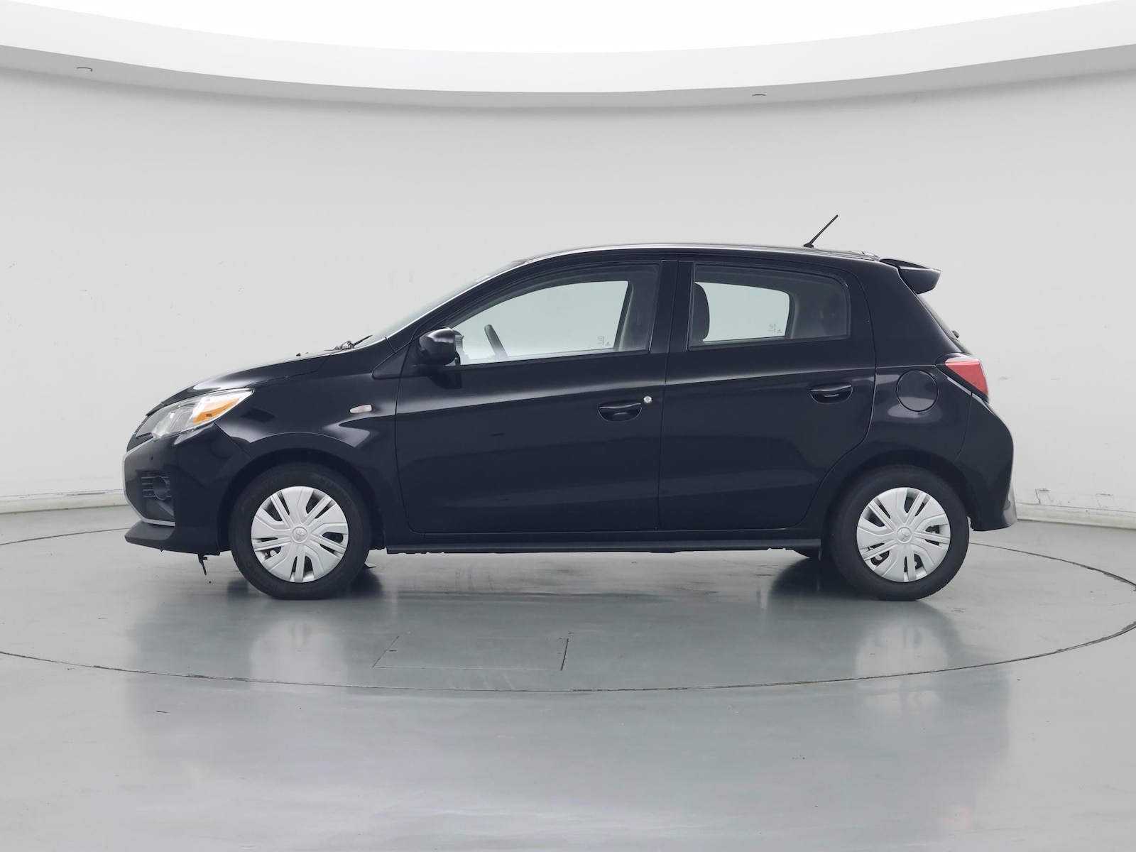 2024 Mitsubishi Mirage ES - Photo 4