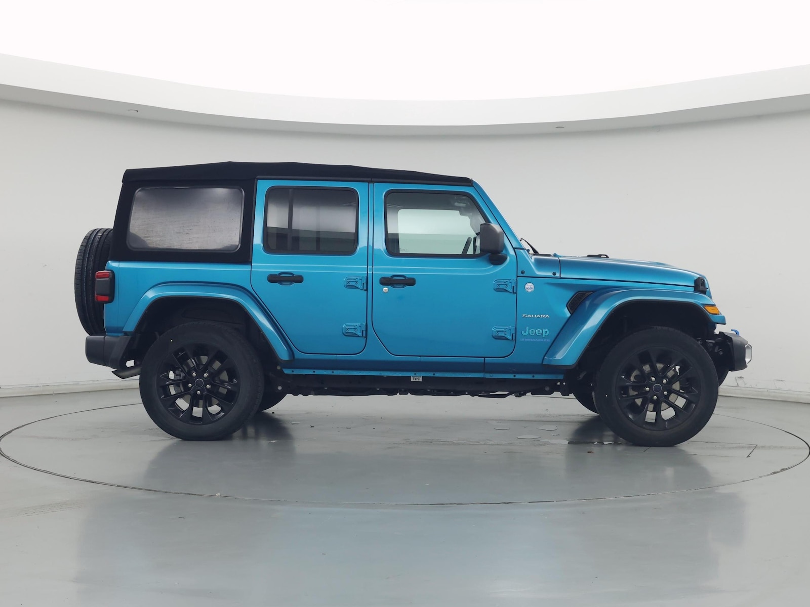 2024 Jeep Wrangler 4xe Sahara 4XE - Photo 8